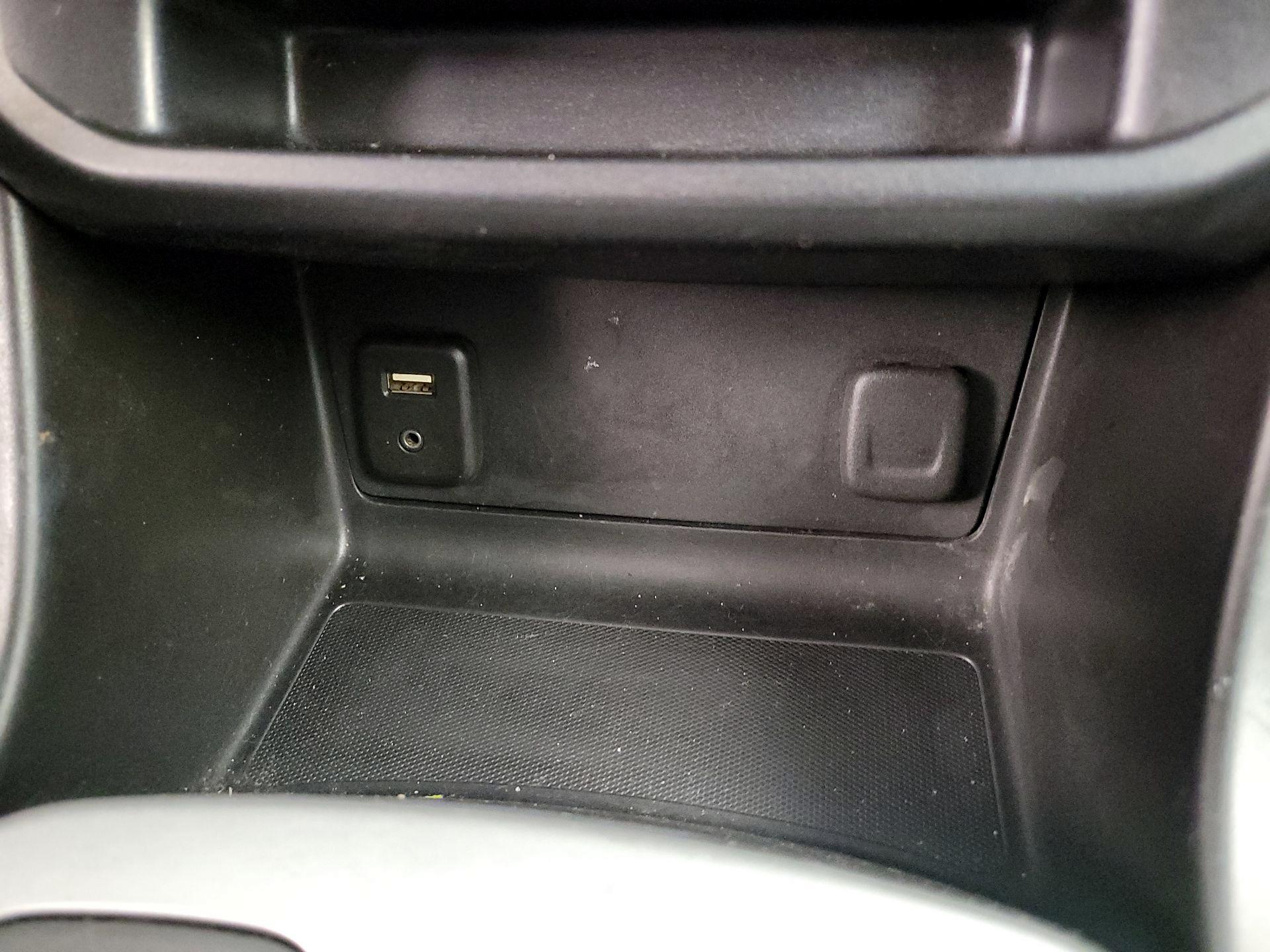 Thumbnail: 2017 Chevrolet Colorado - 18