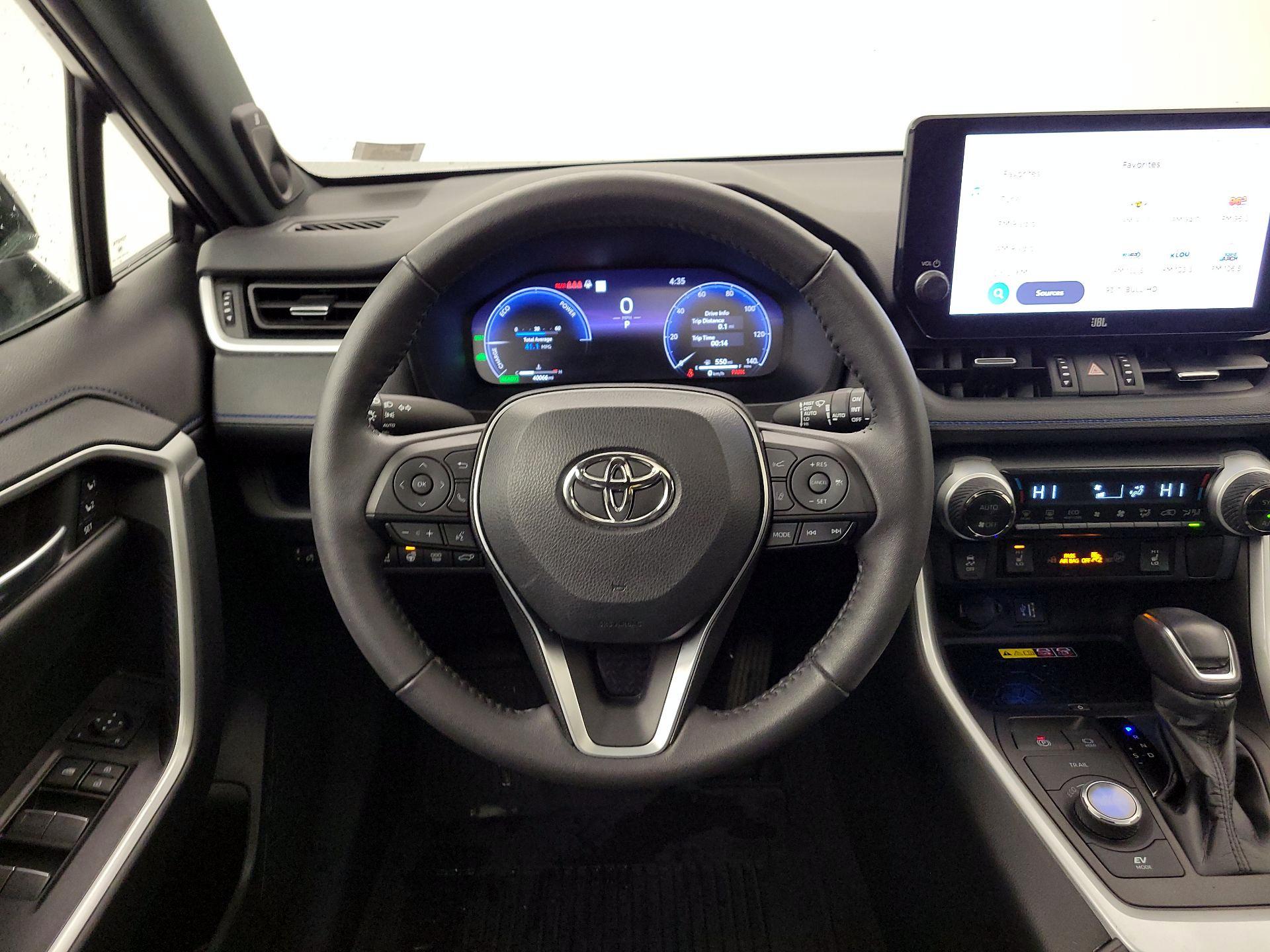 Thumbnail: 2023 Toyota RAV4 - 10