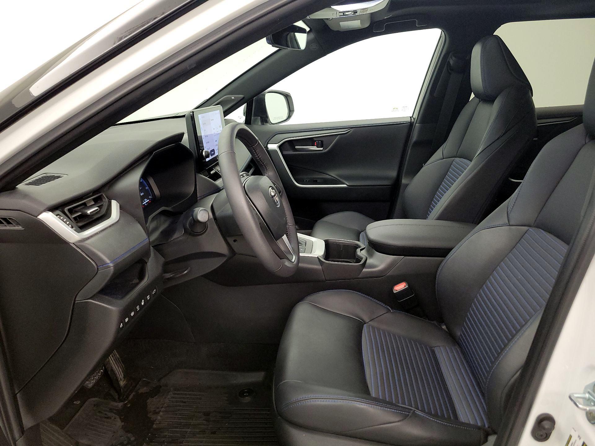 Thumbnail: 2023 Toyota RAV4 - 11