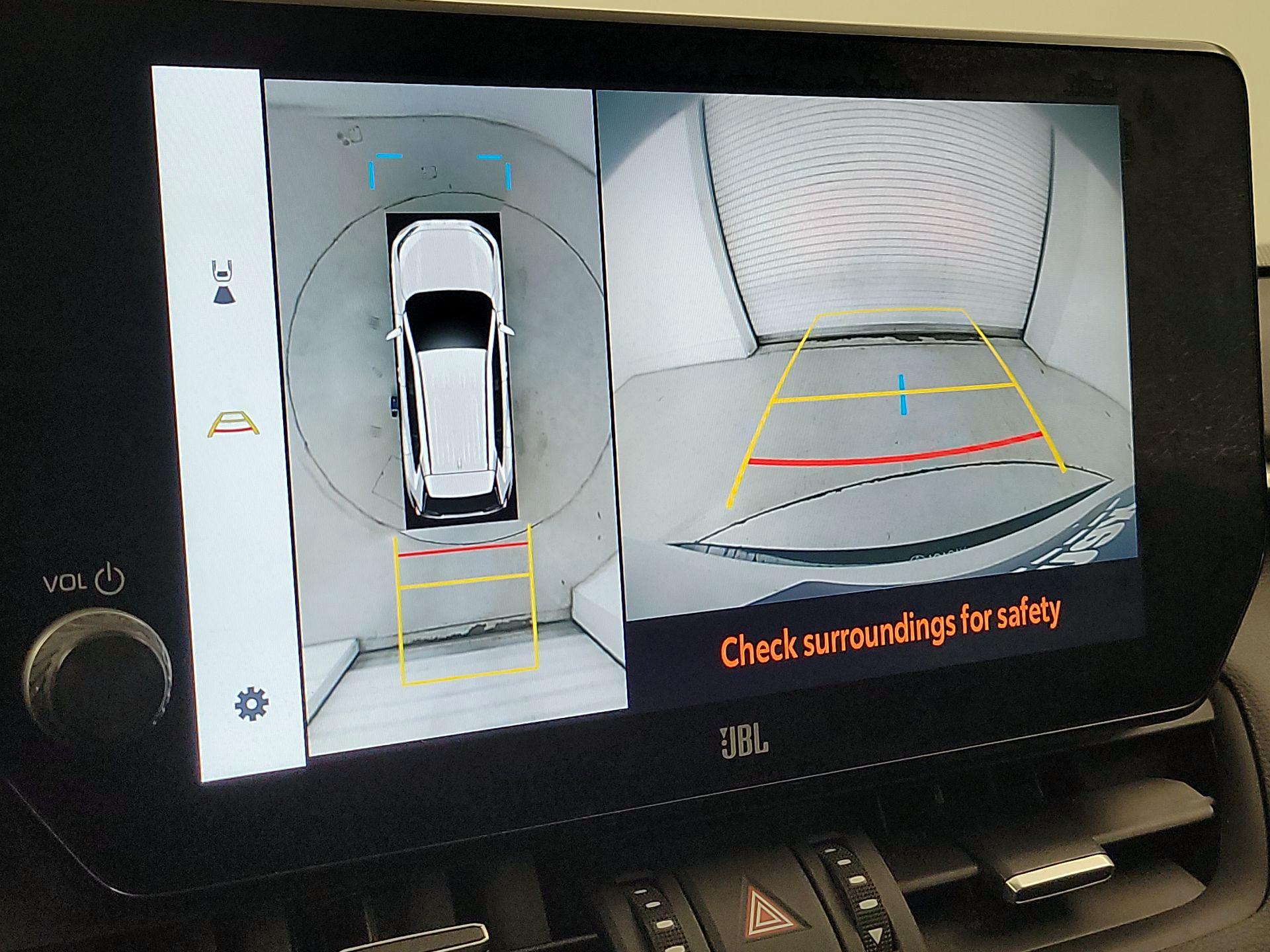 Thumbnail: 2023 Toyota RAV4 - 14