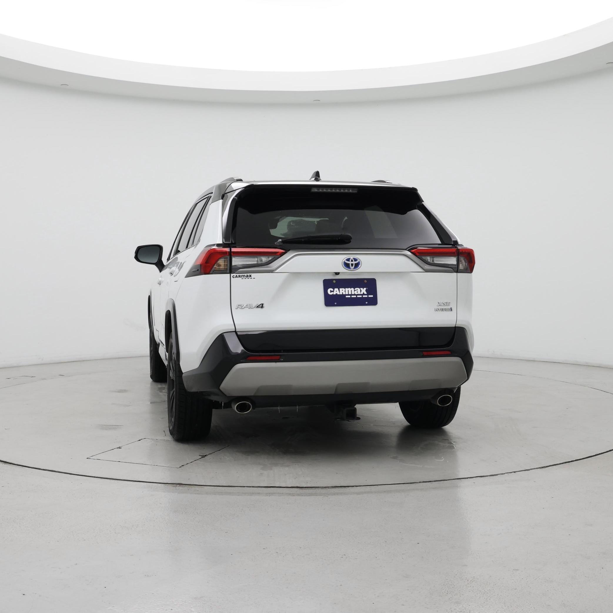 Thumbnail: 2023 Toyota RAV4 - 6