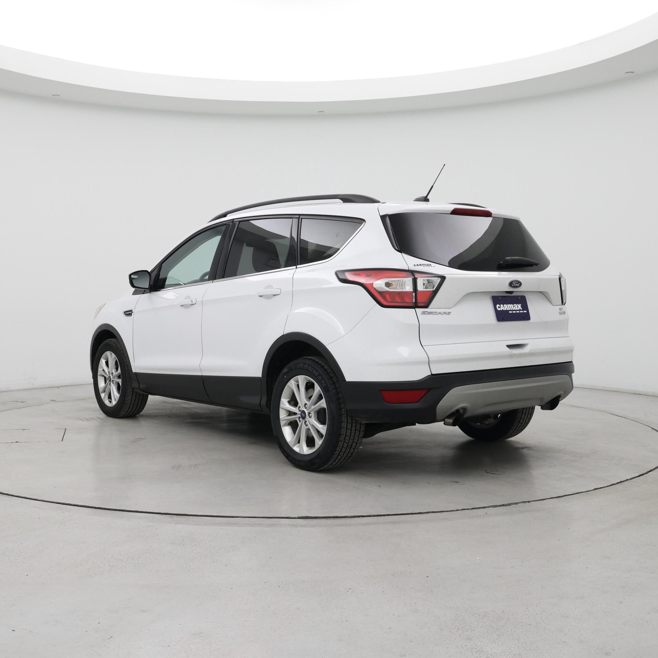 Thumbnail: 2018 Ford Escape - 2