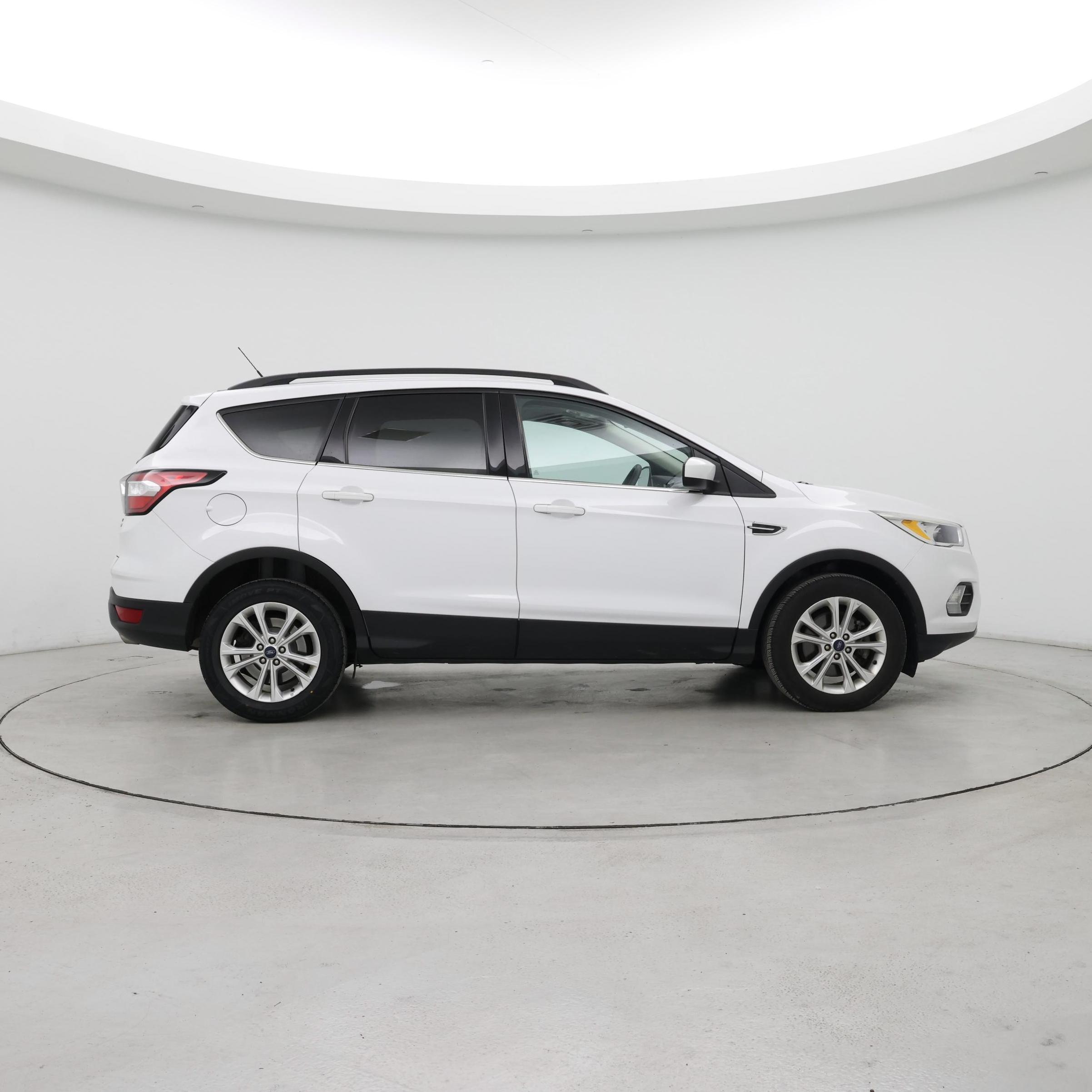 Thumbnail: 2018 Ford Escape - 7