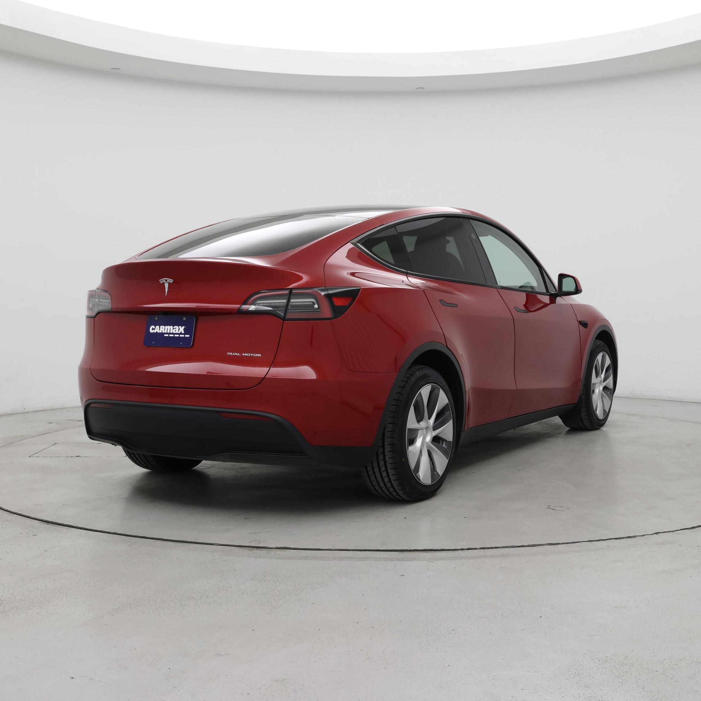 Thumbnail: 2023 Tesla Model Y - 8