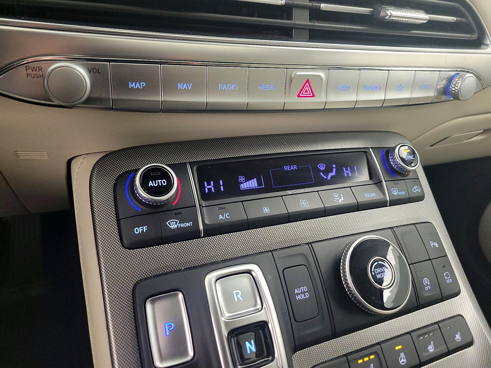 Thumbnail: 2020 Hyundai Palisade - 17