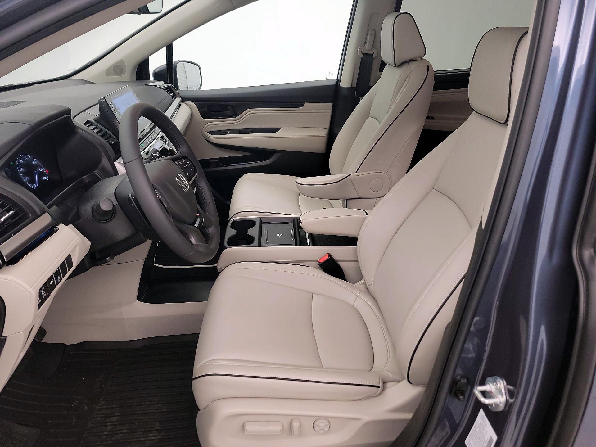 Thumbnail: 2026 Honda Odyssey - 11