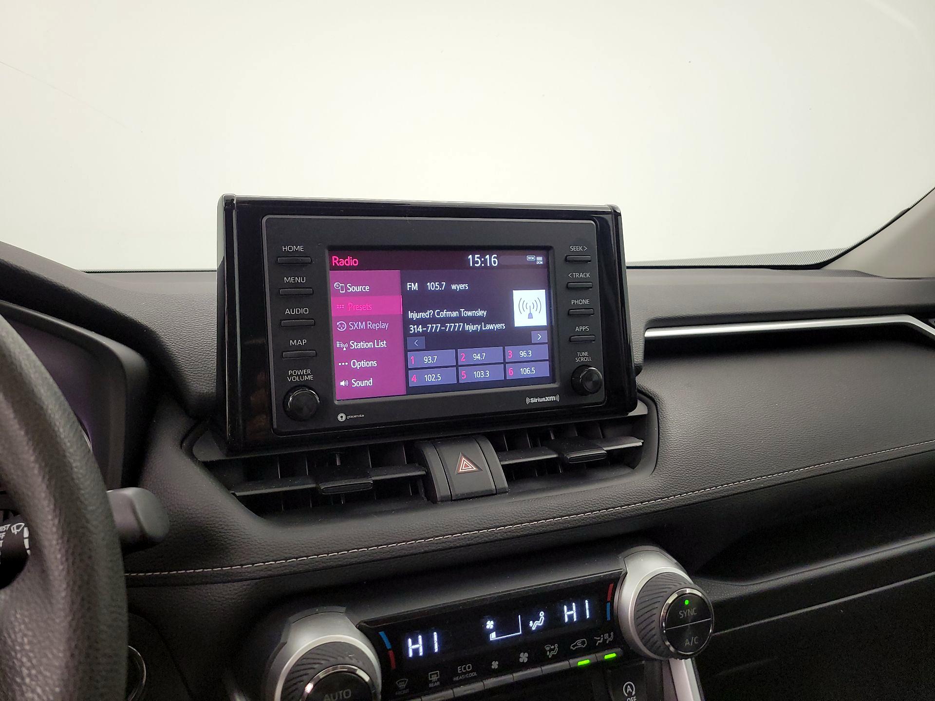 Thumbnail: 2021 Toyota RAV4 - 15