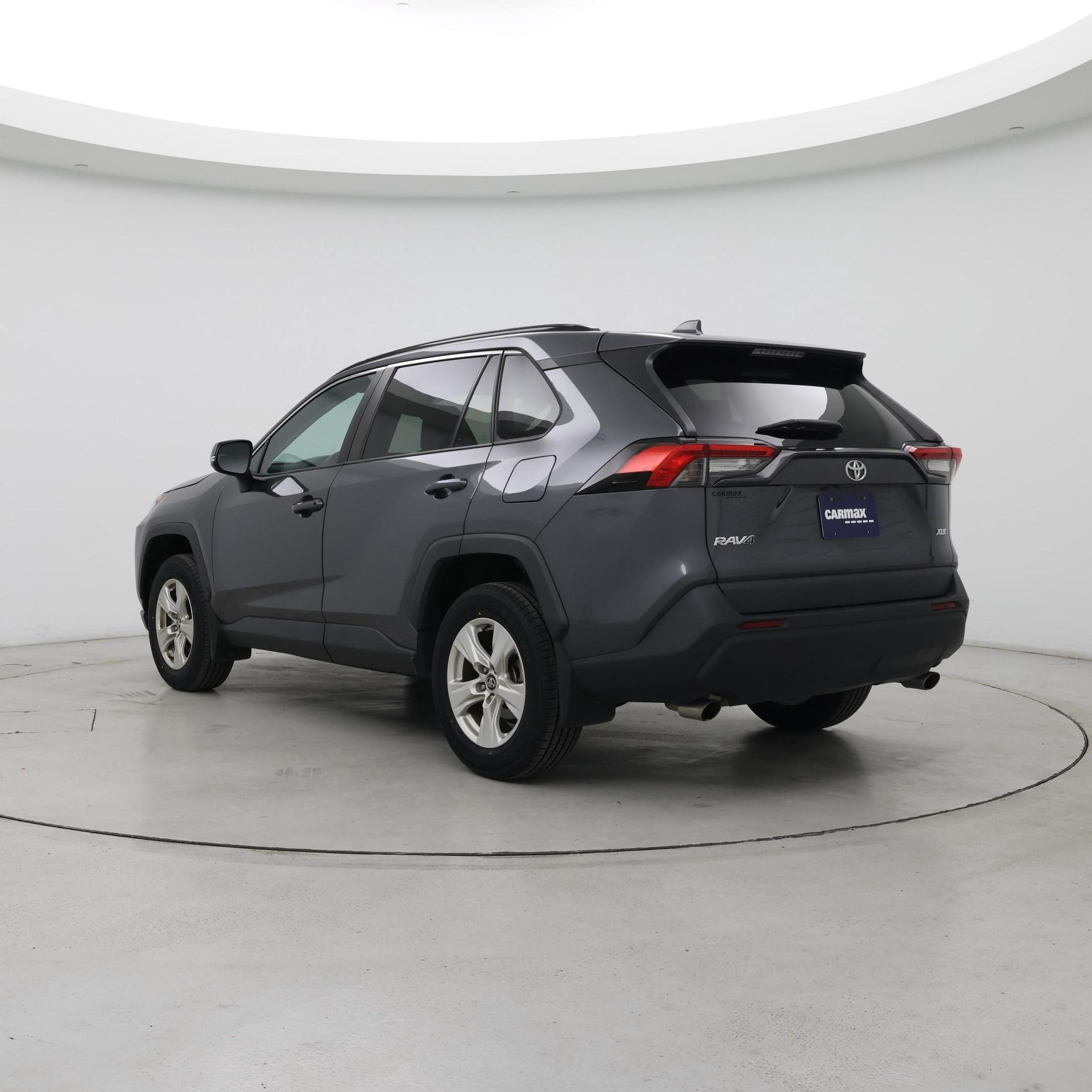 Thumbnail: 2021 Toyota RAV4 - 2