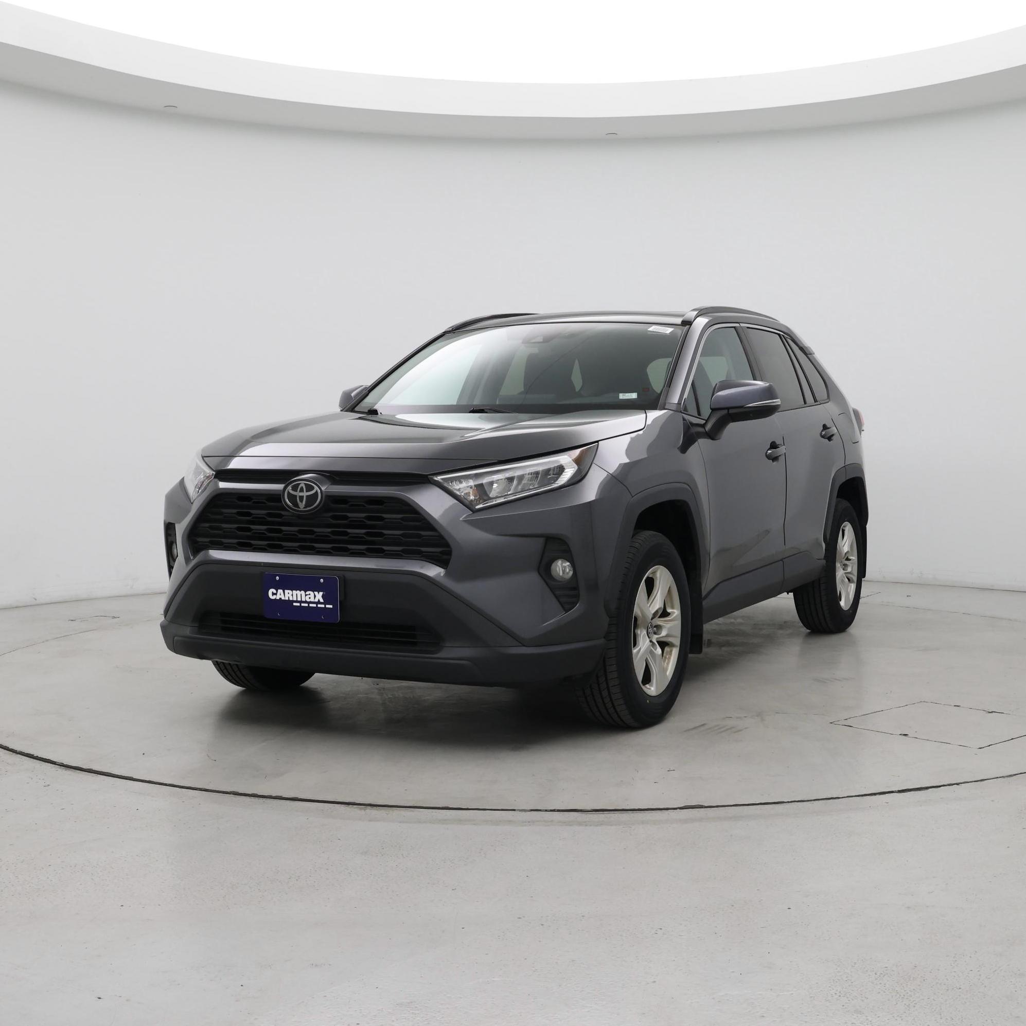Thumbnail: 2021 Toyota RAV4 - 4