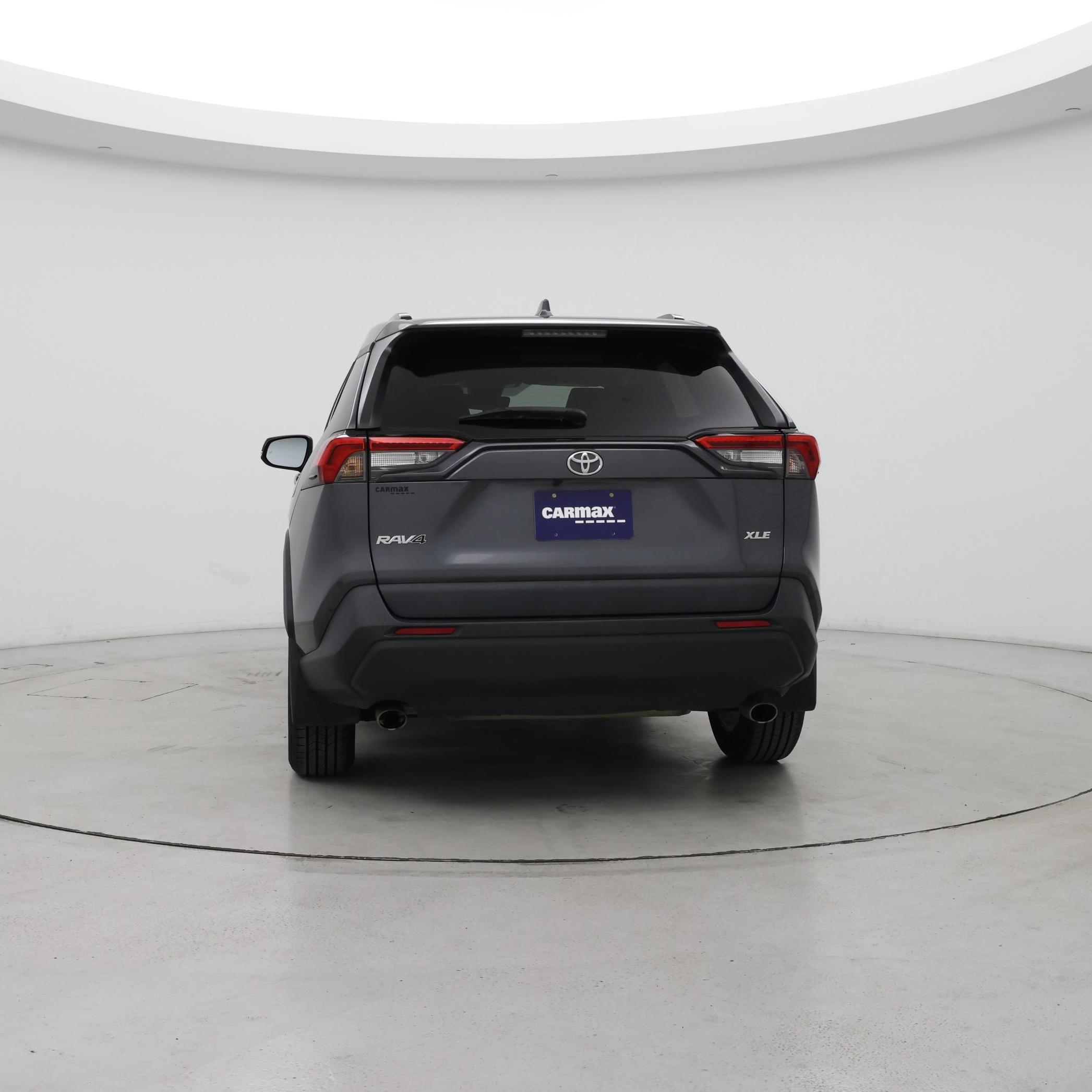 Thumbnail: 2021 Toyota RAV4 - 6