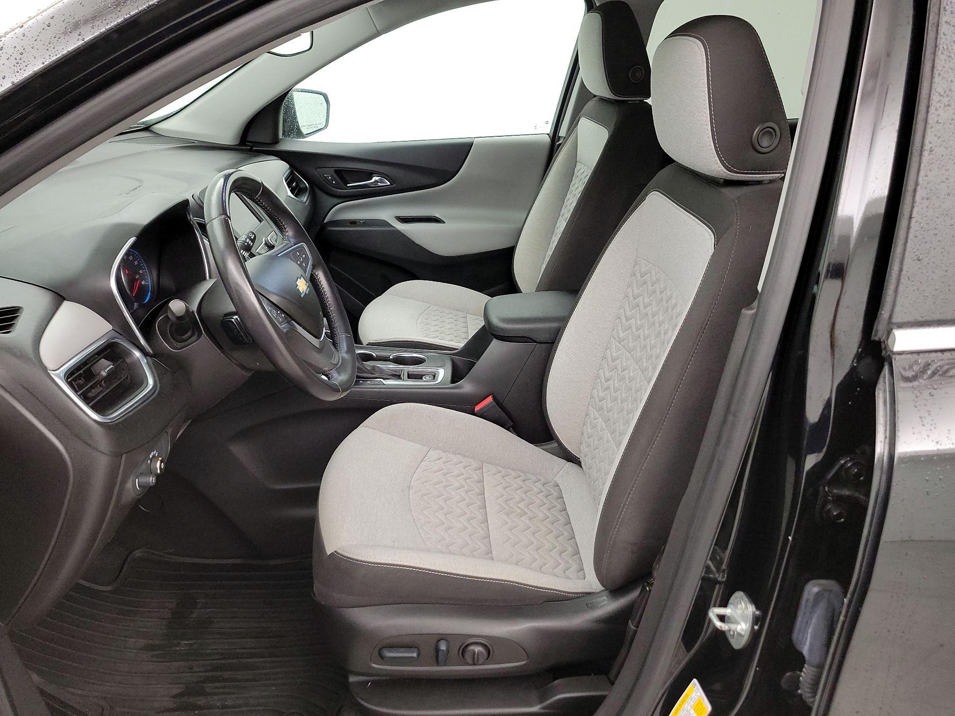 Thumbnail: 2022 Chevrolet Equinox - 11