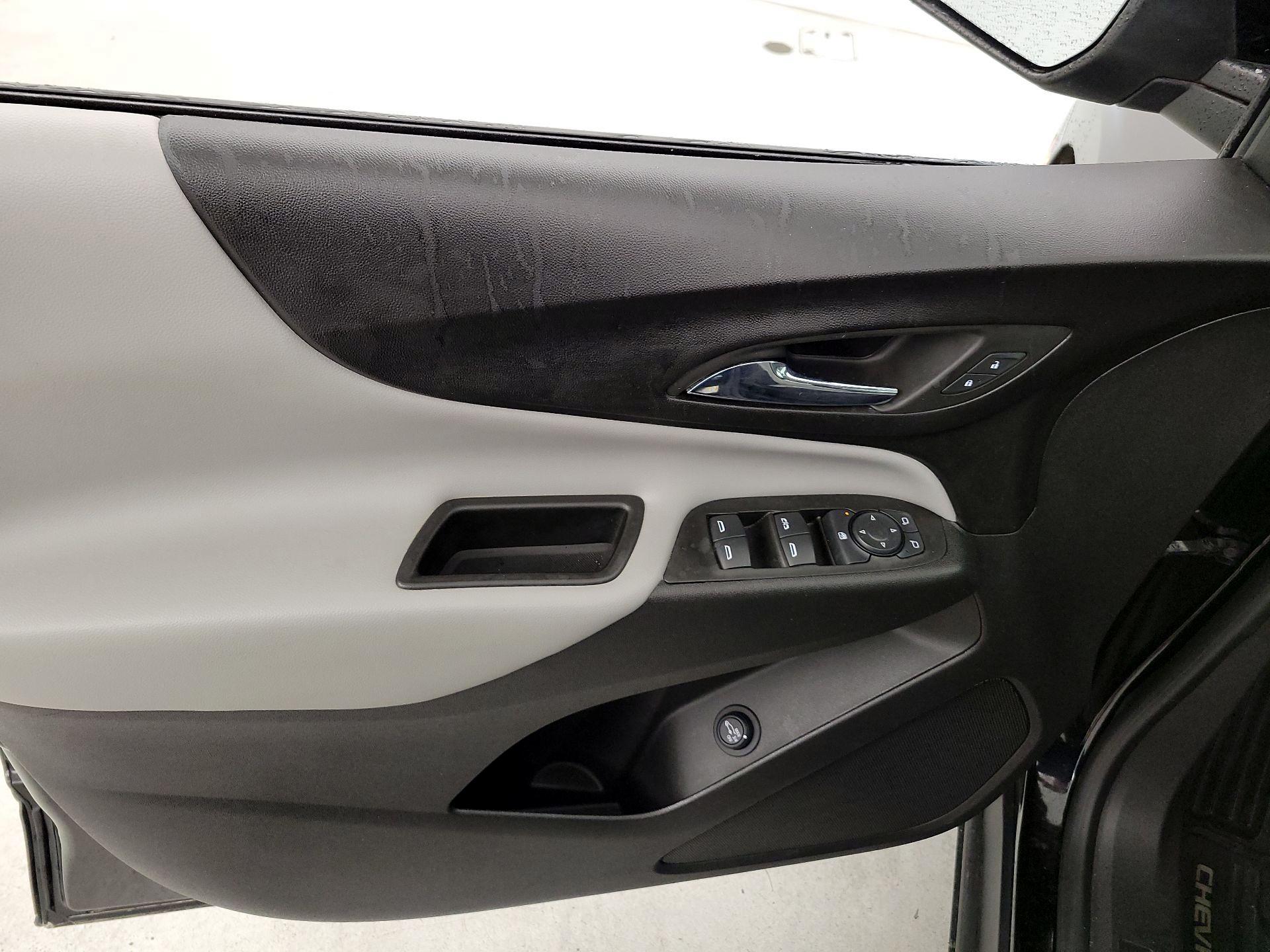 Thumbnail: 2022 Chevrolet Equinox - 12