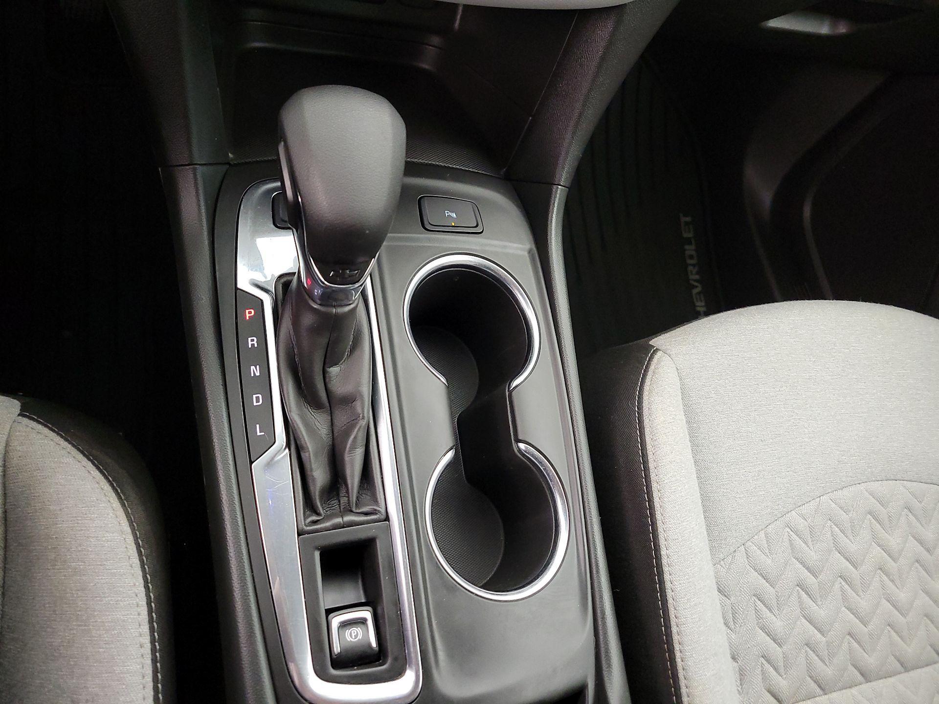 Thumbnail: 2022 Chevrolet Equinox - 17