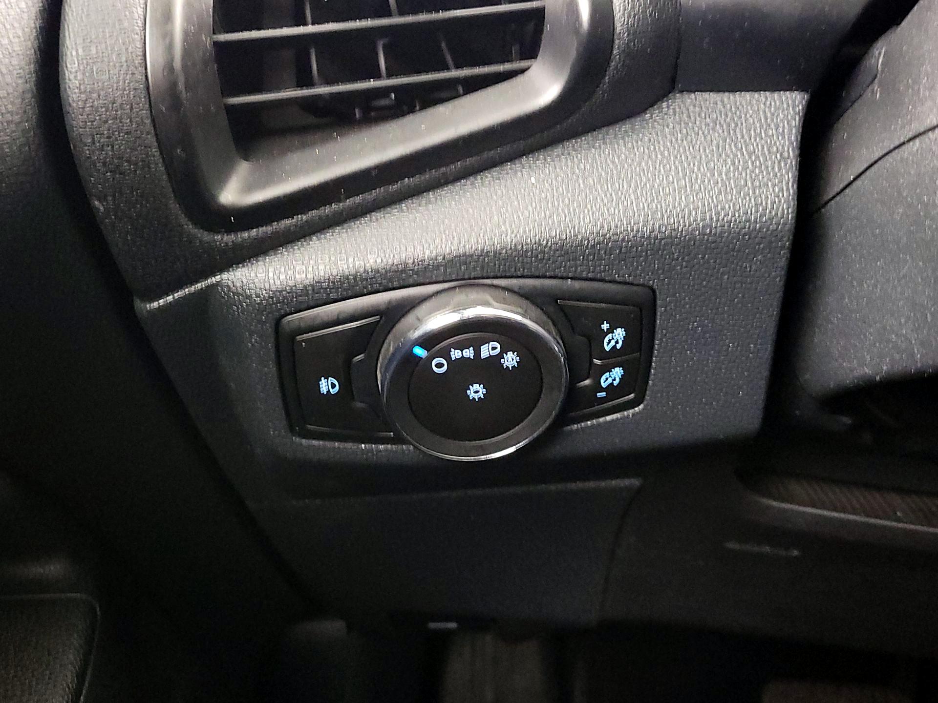 Thumbnail: 2020 Ford EcoSport - 13