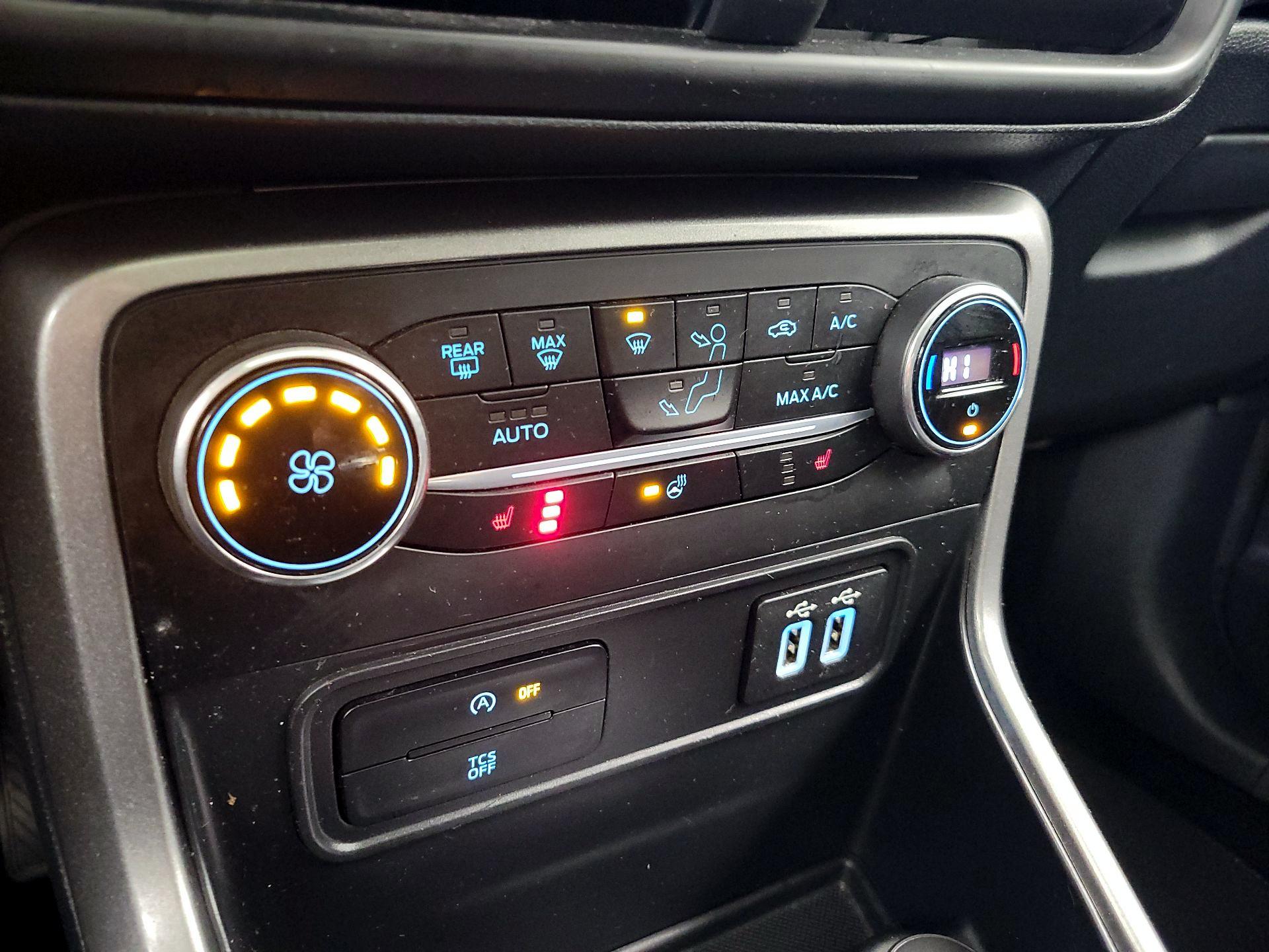 Thumbnail: 2020 Ford EcoSport - 17