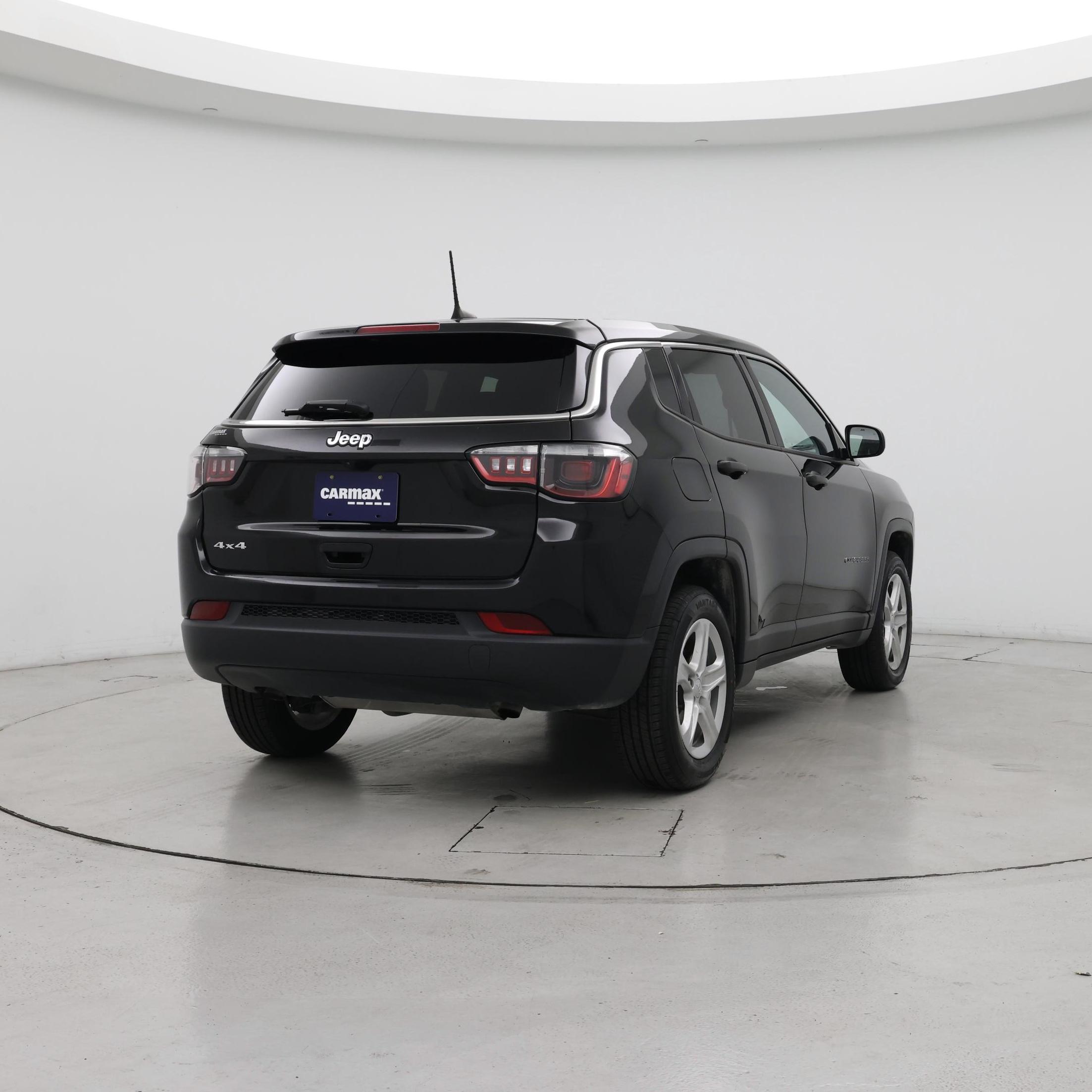 Thumbnail: 2023 Jeep Compass - 8