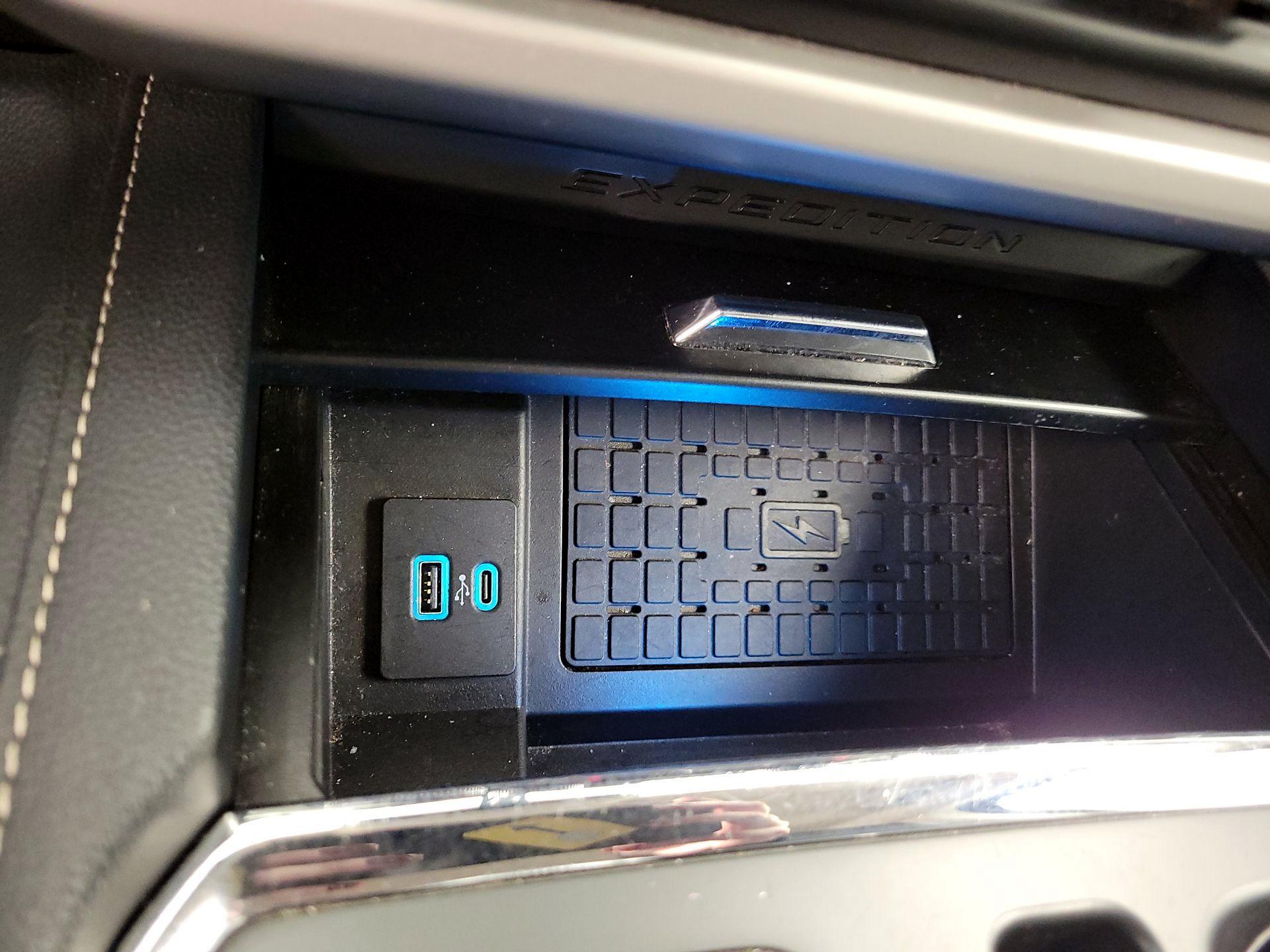 Thumbnail: 2024 Ford Expedition - 19