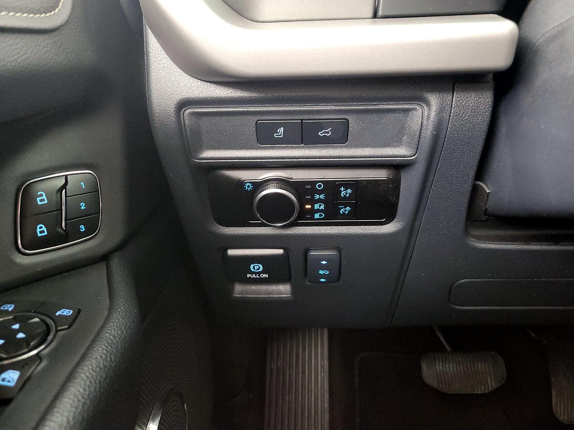 Thumbnail: 2023 Ford Expedition MAX - 13