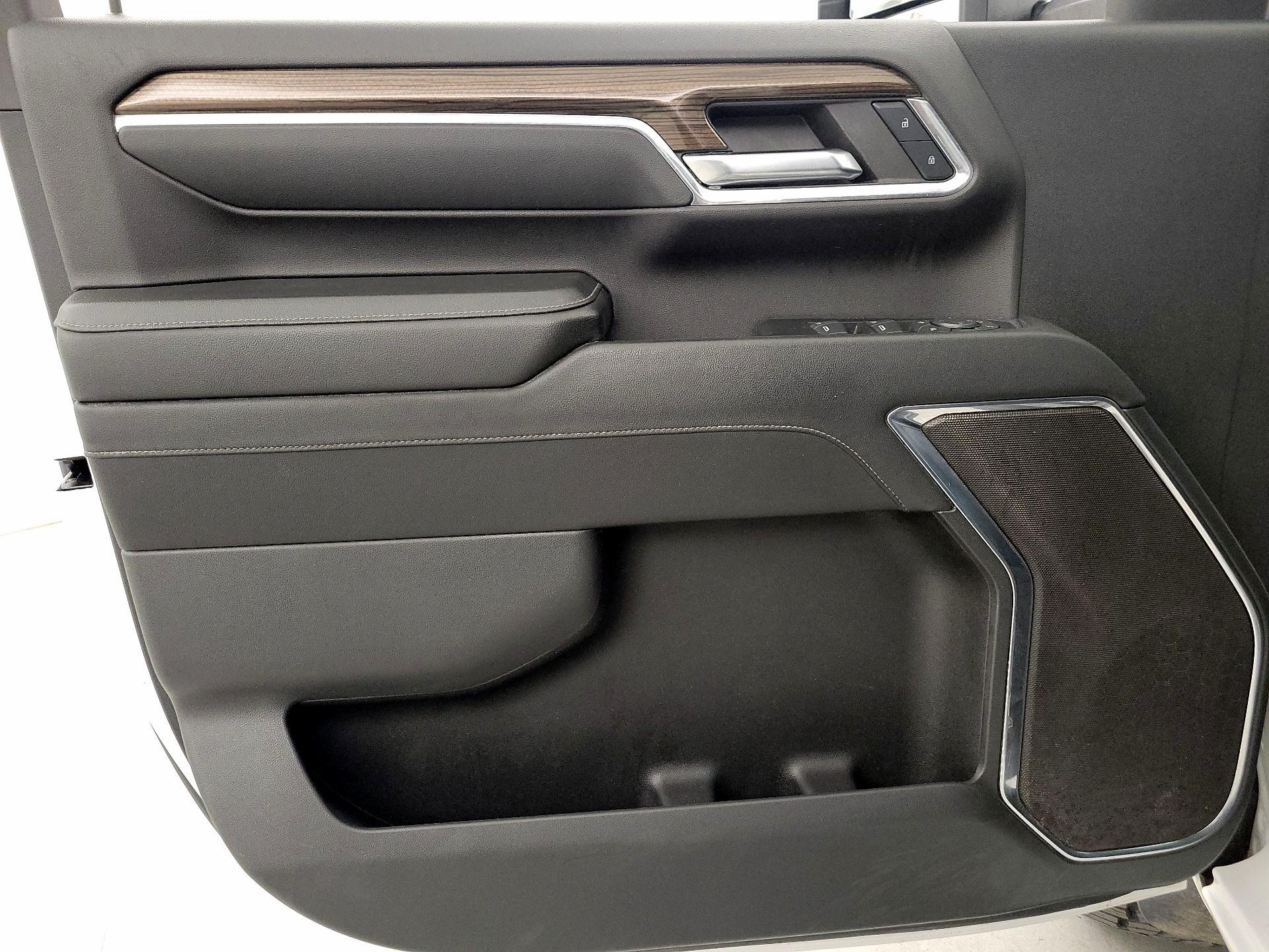 Thumbnail: 2024 Chevrolet Silverado 2500 - 12