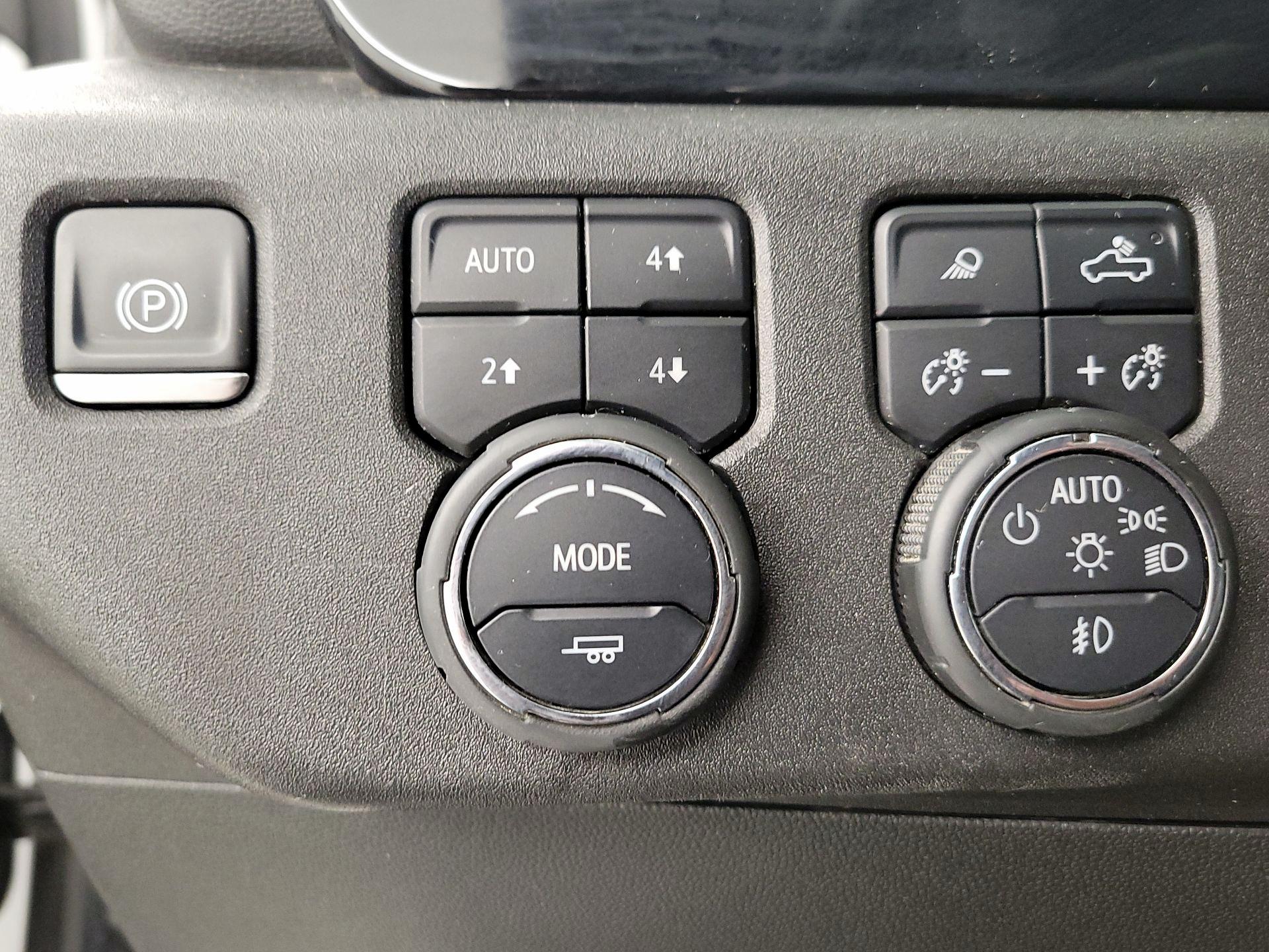 Thumbnail: 2024 Chevrolet Silverado 2500 - 13