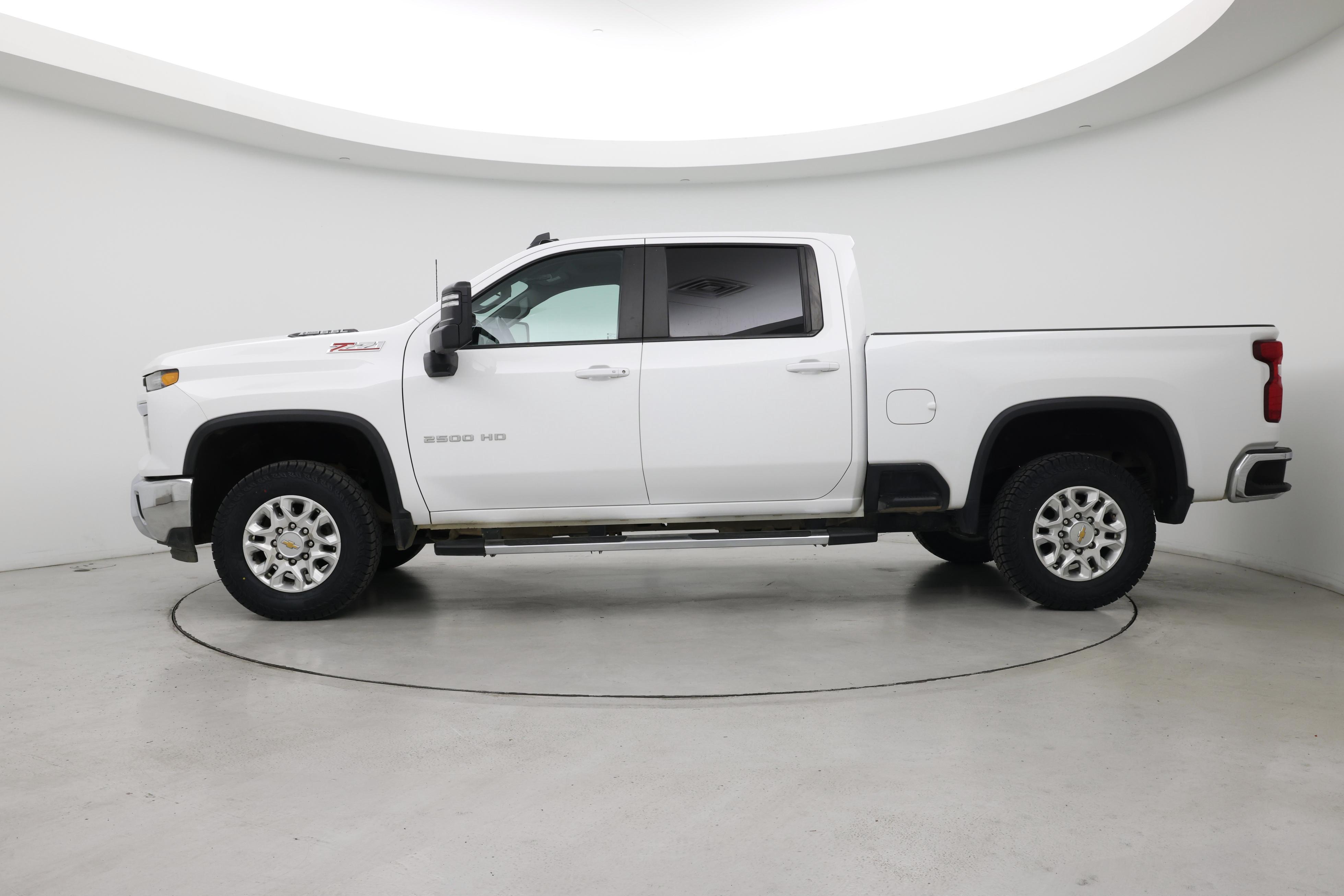 Thumbnail: 2024 Chevrolet Silverado 2500 - 3