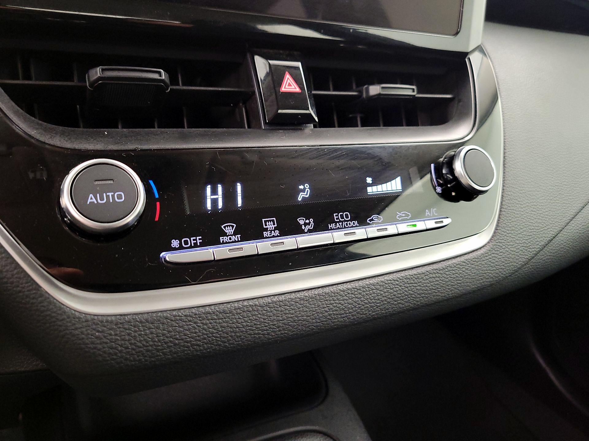 Thumbnail: 2025 Toyota Corolla - 16