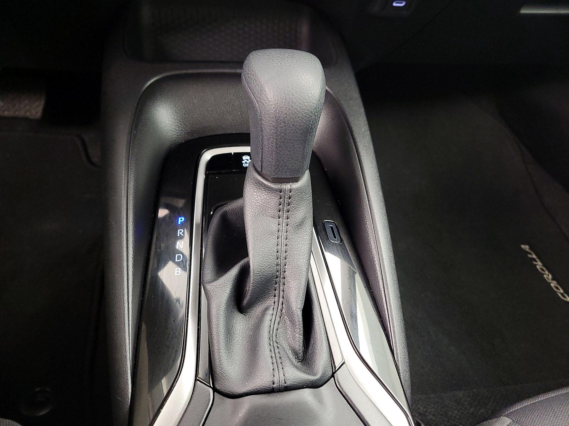 Thumbnail: 2025 Toyota Corolla - 17