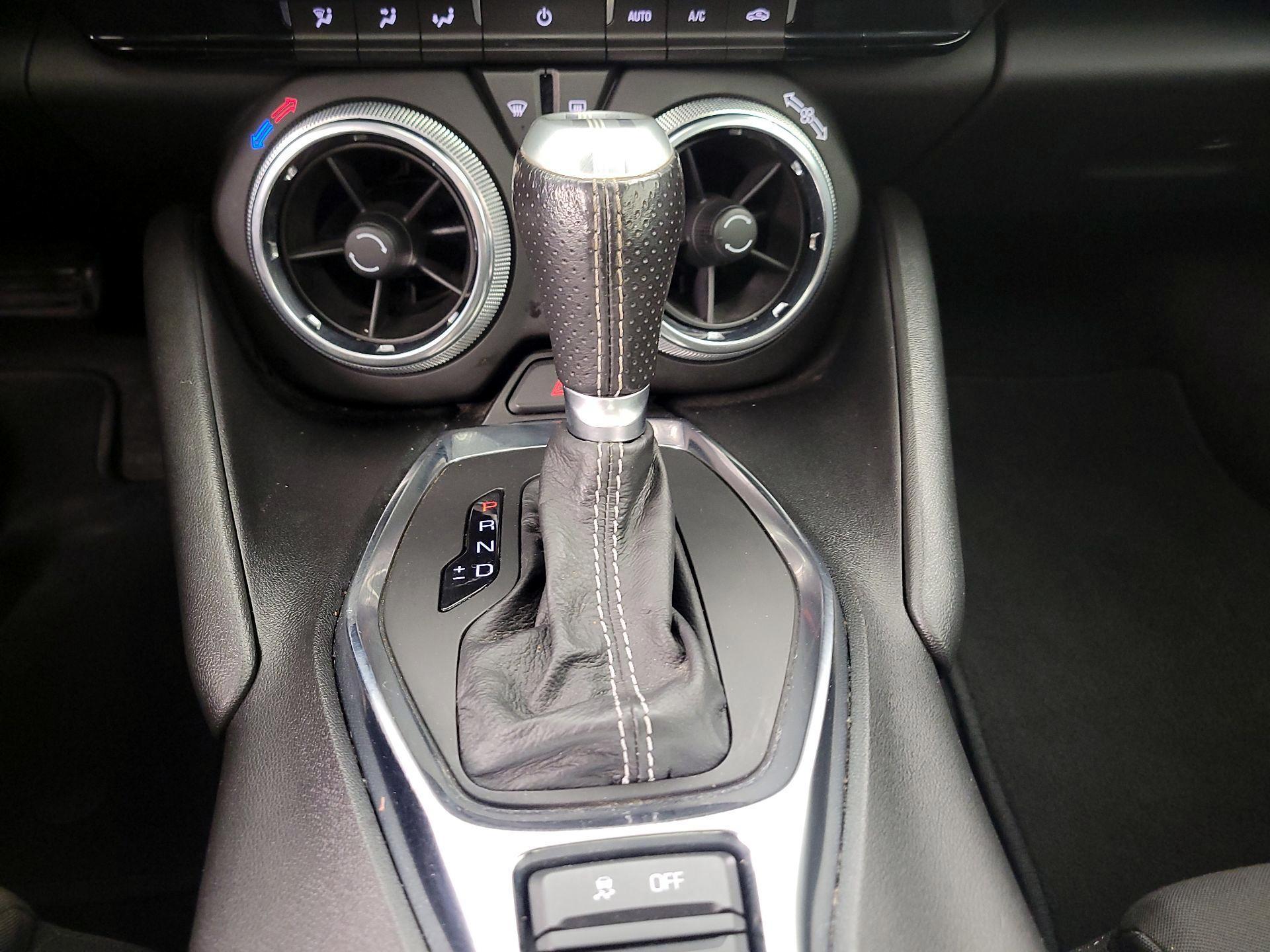 Thumbnail: 2021 Chevrolet Camaro - 17