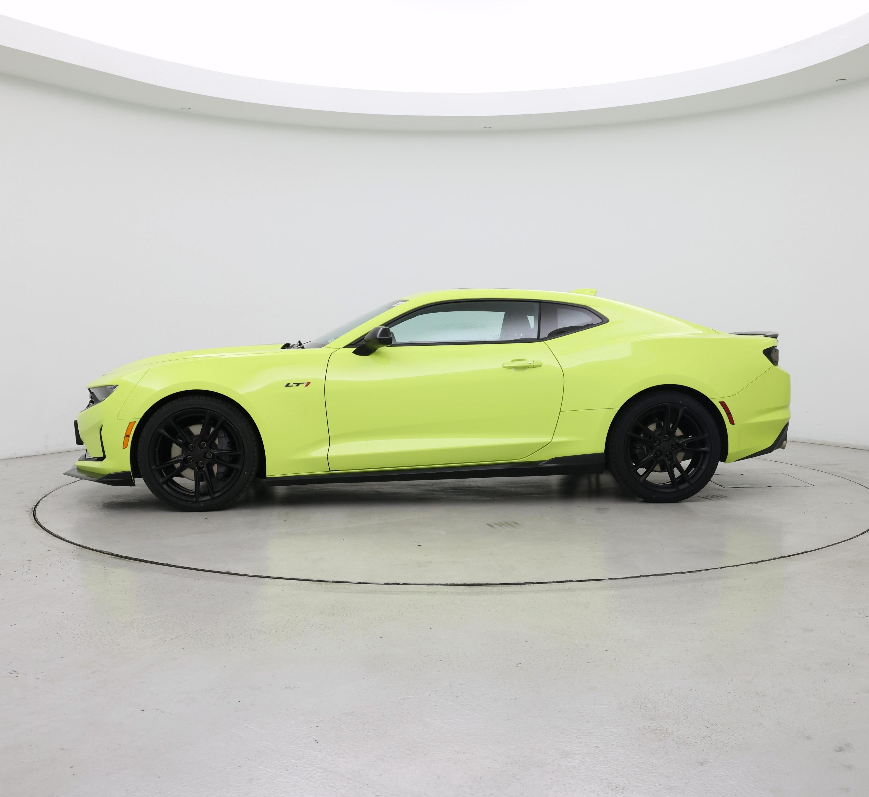 Thumbnail: 2021 Chevrolet Camaro - 3