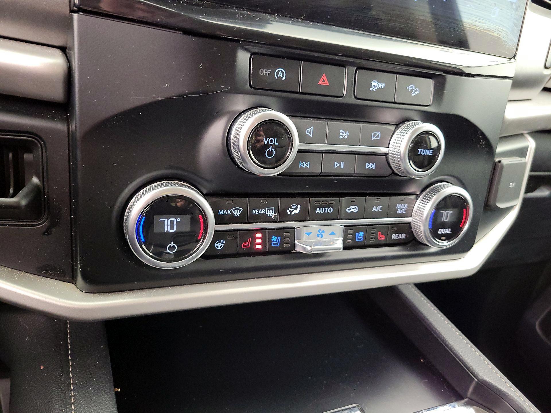 Thumbnail: 2024 Ford Expedition - 17