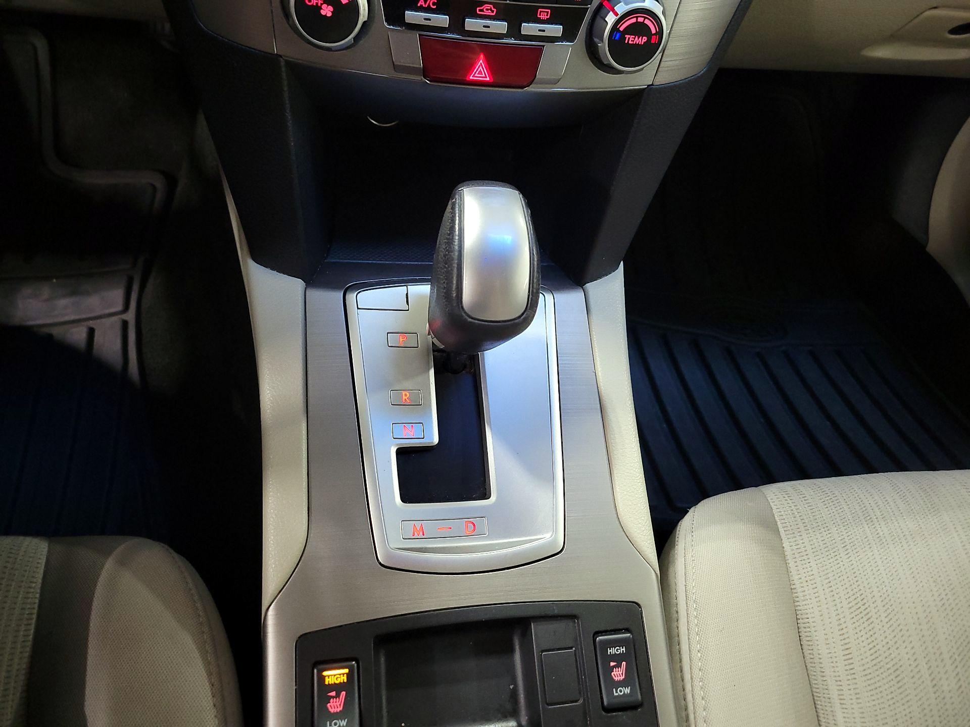 Thumbnail: 2014 Subaru Outback - 16