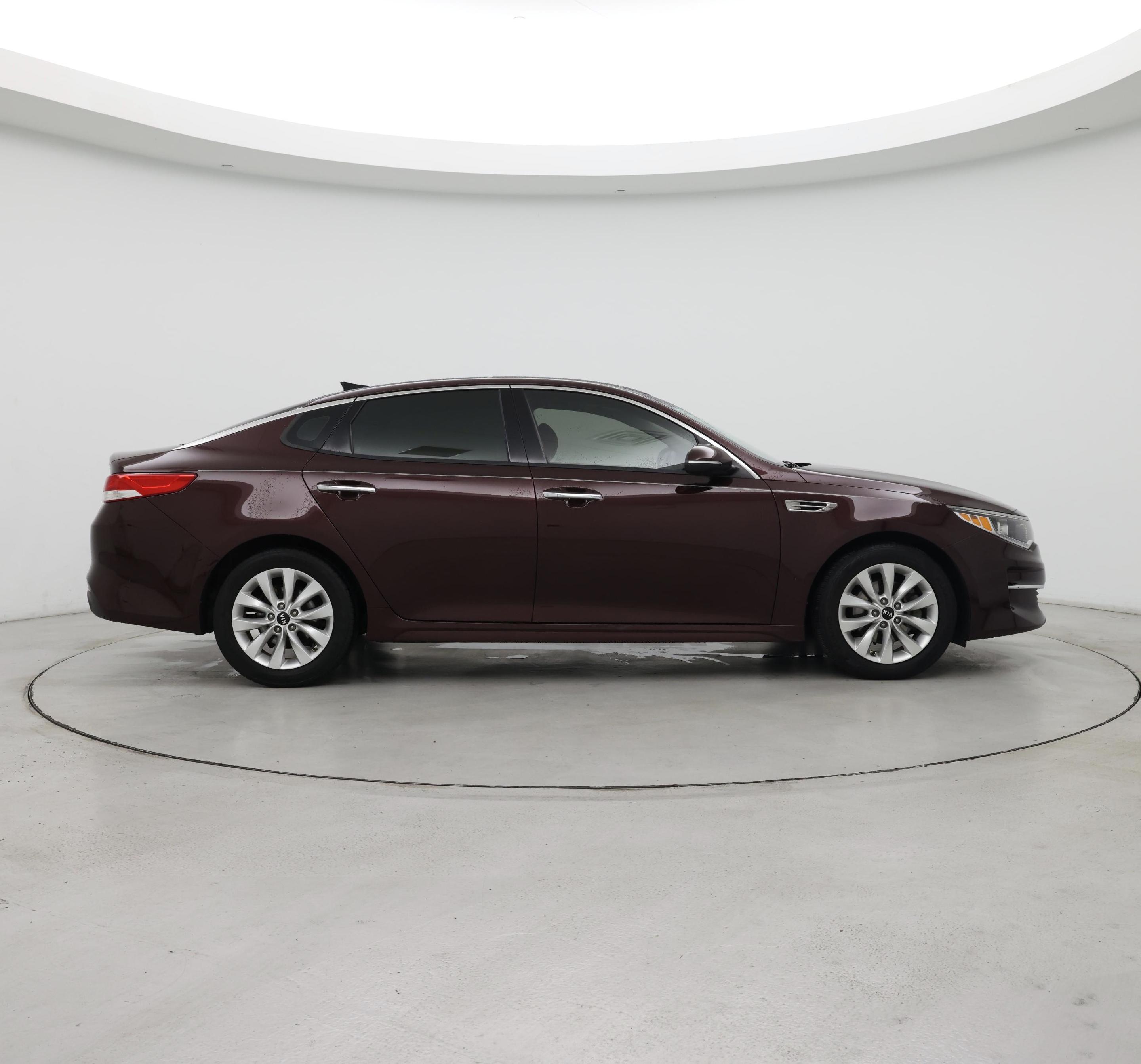 Thumbnail: 2018 Kia Optima - 7