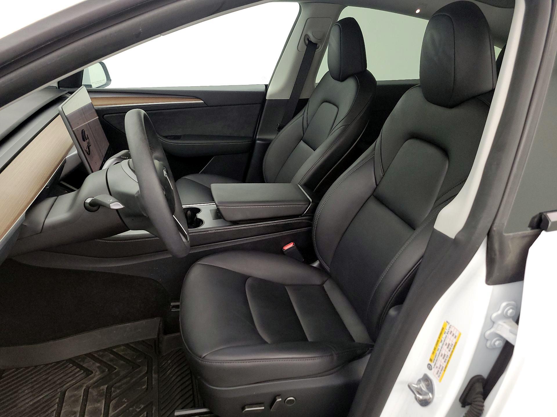 Thumbnail: 2024 Tesla Model Y - 11