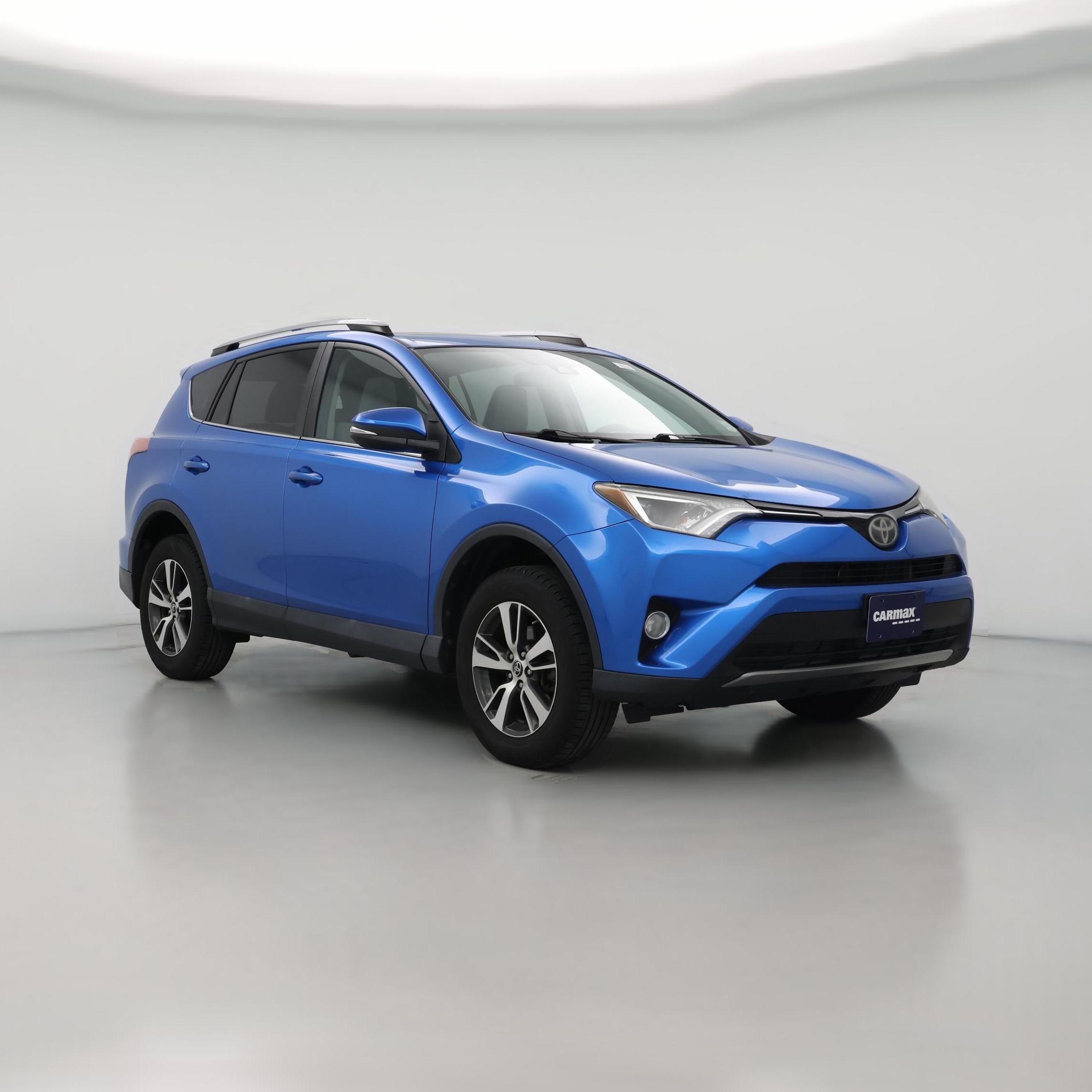 Thumbnail: 2017 Toyota RAV4 - 1