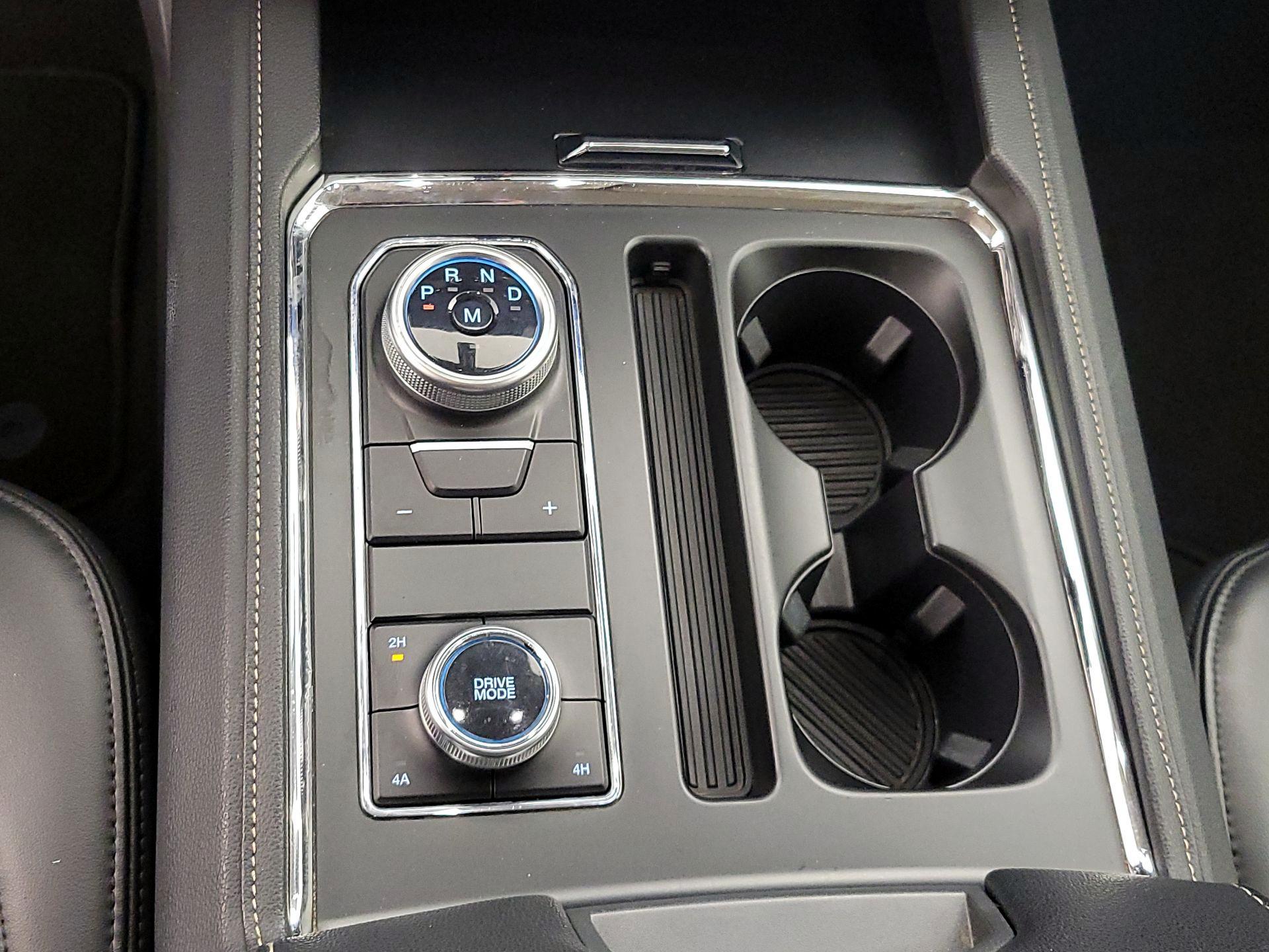 Thumbnail: 2024 Ford Expedition - 18