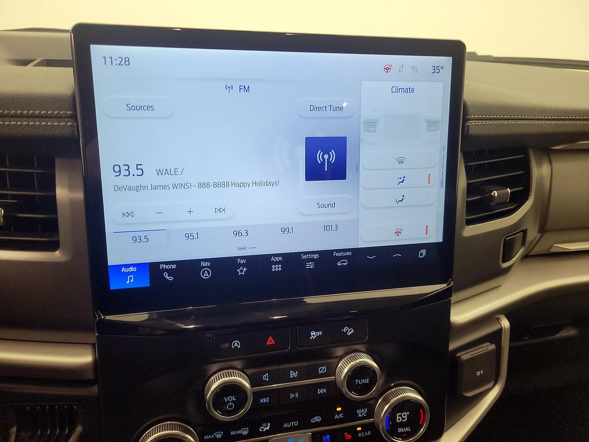 Thumbnail: 2024 Ford Expedition - 16