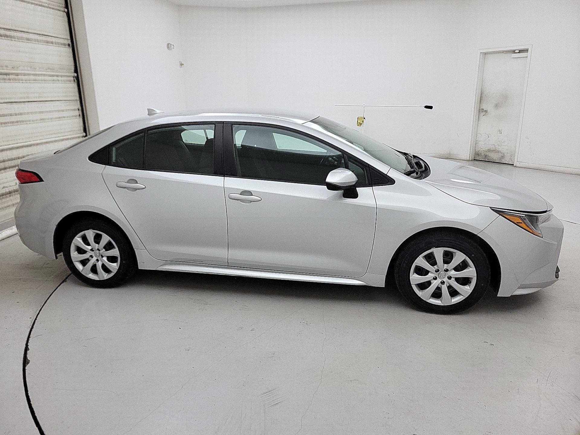 Thumbnail: 2024 Toyota Corolla - 4