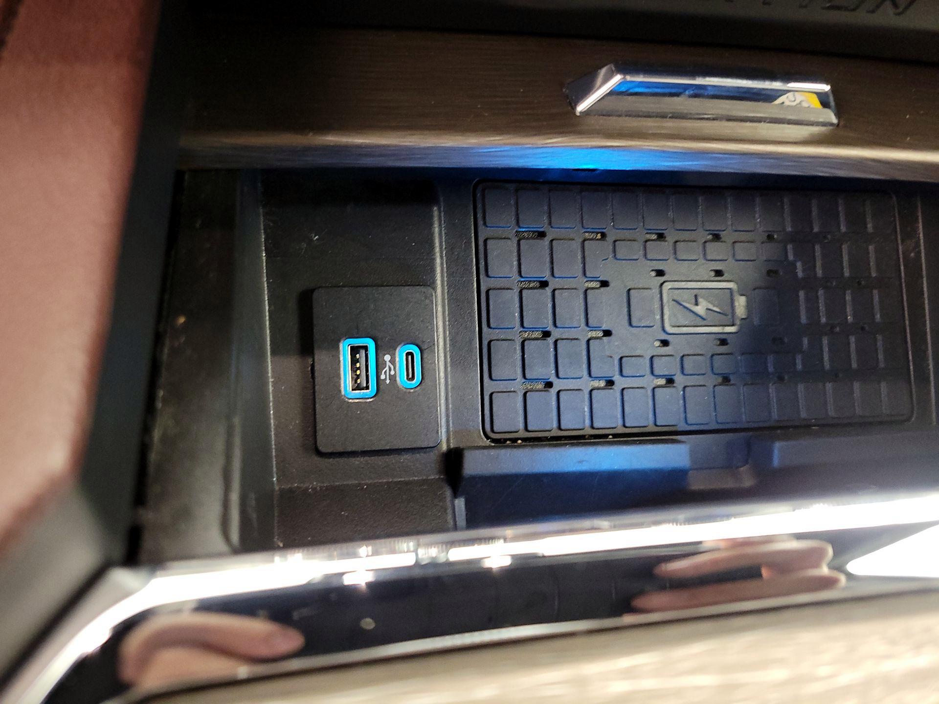 Thumbnail: 2024 Ford Expedition MAX - 19