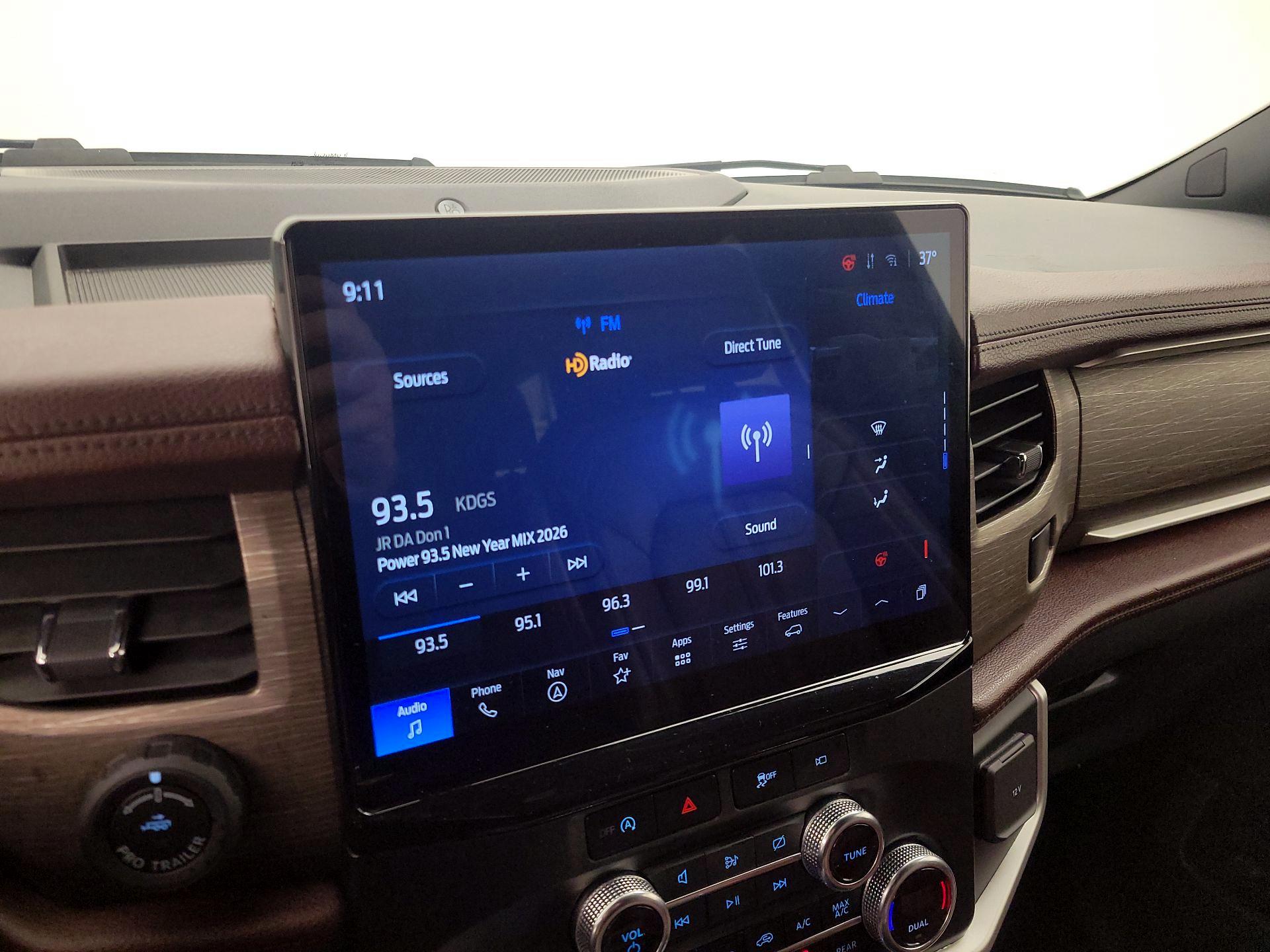 Thumbnail: 2023 Ford Expedition MAX - 16