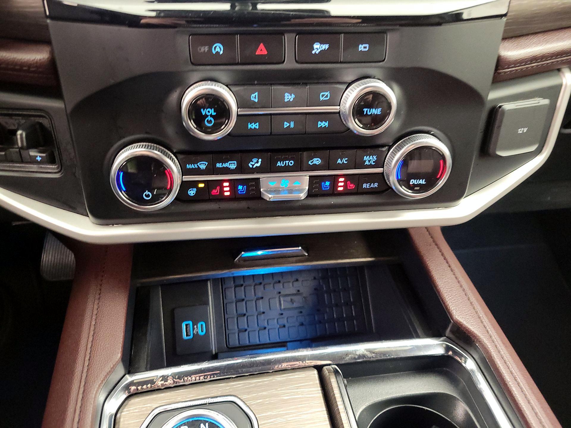 Thumbnail: 2023 Ford Expedition MAX - 17