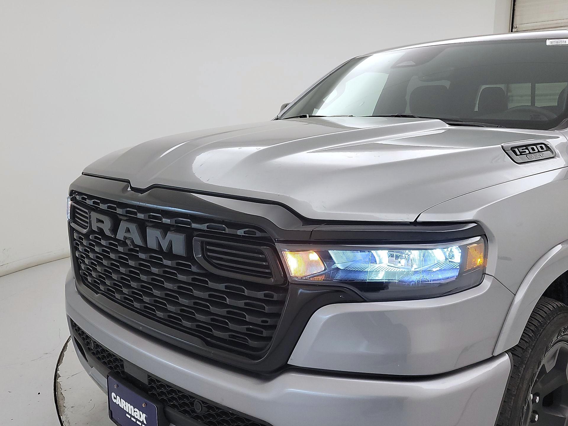 Thumbnail: 2025 RAM 1500 - 2