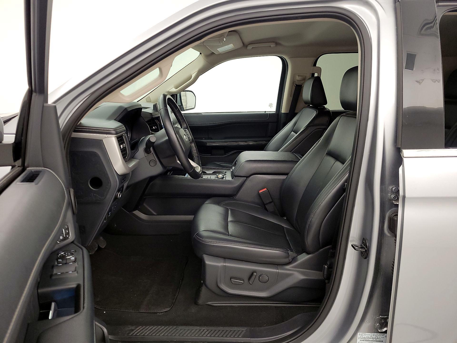 Thumbnail: 2024 Ford Expedition - 9