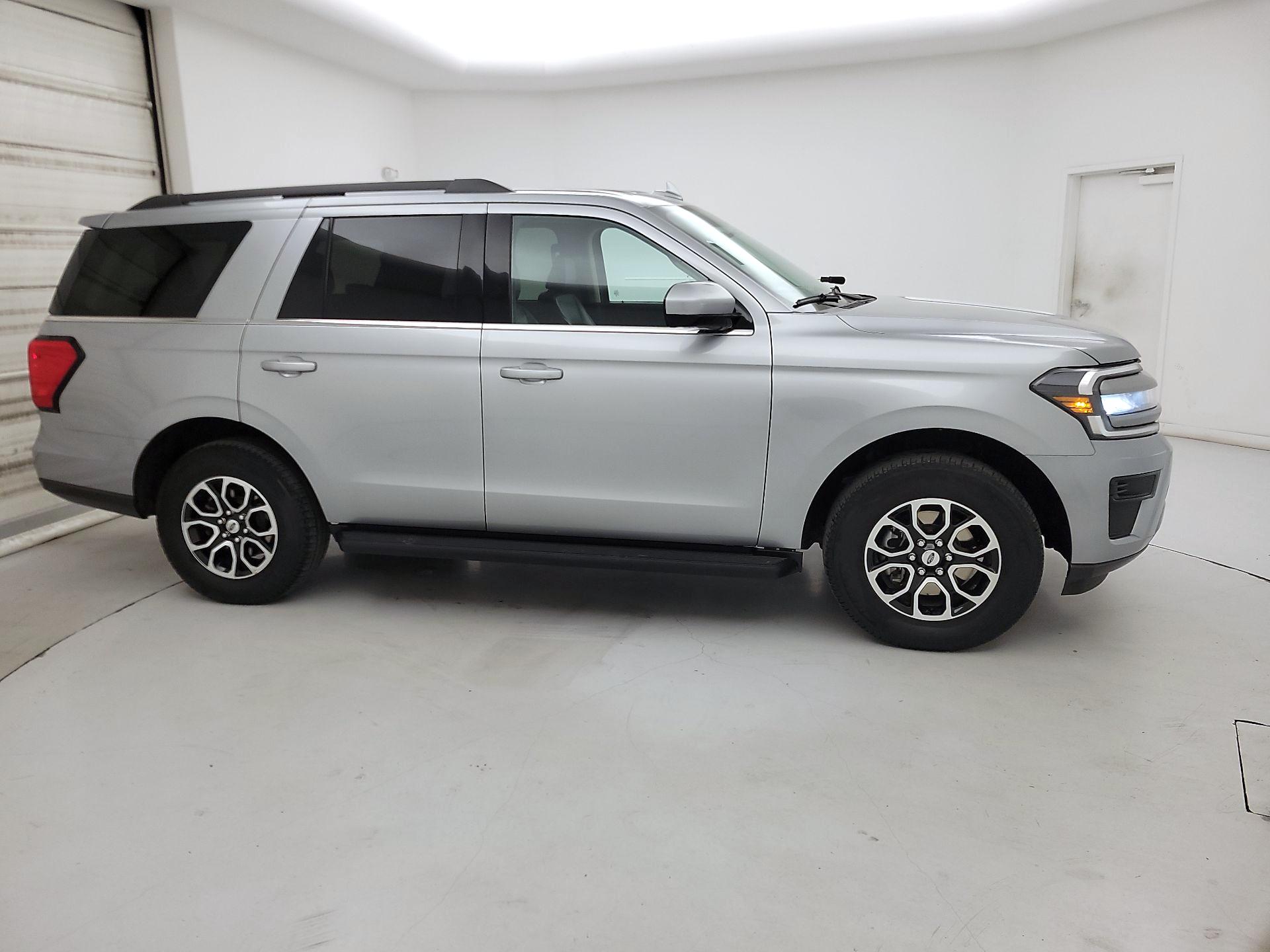 Thumbnail: 2024 Ford Expedition - 4