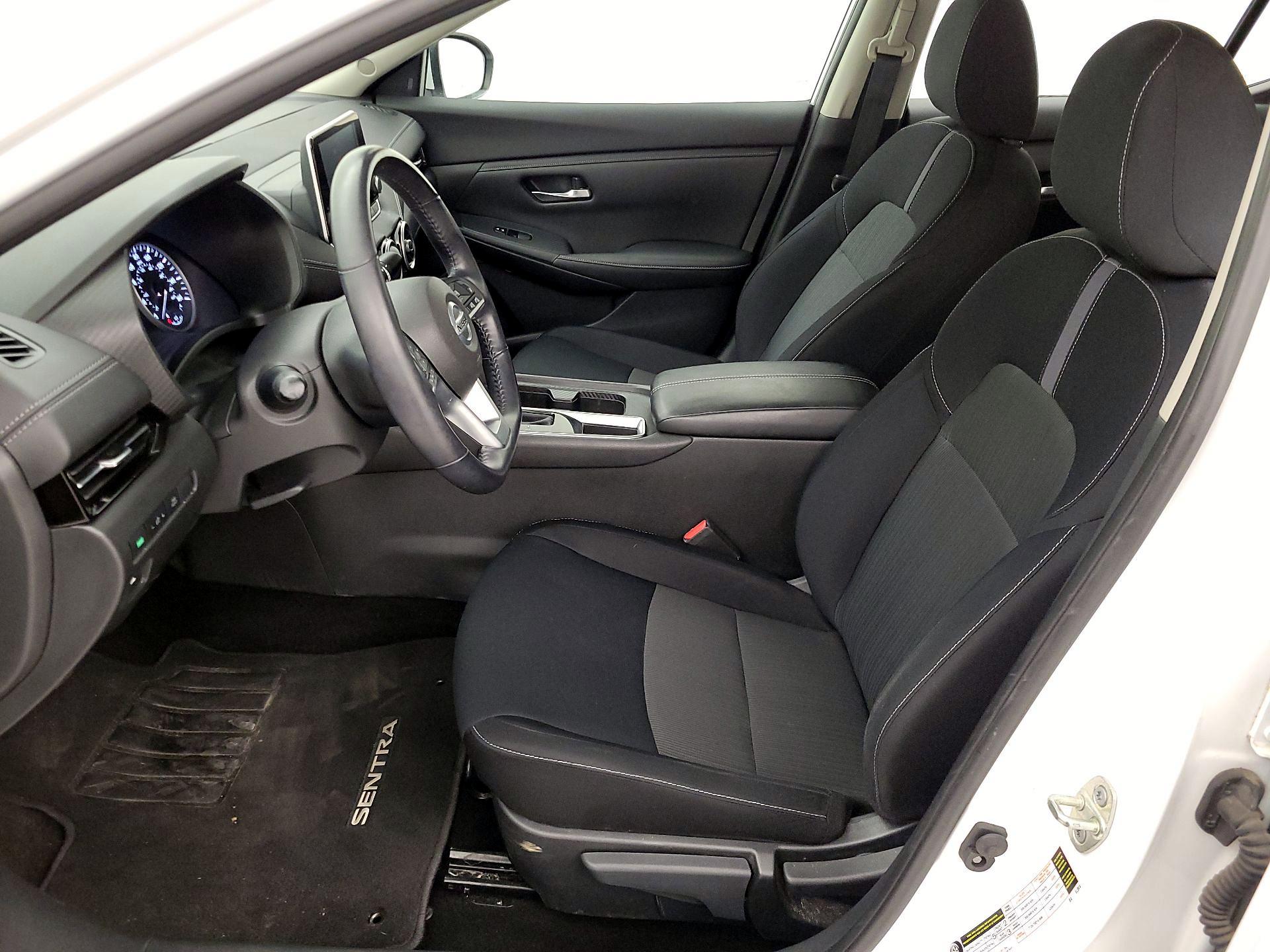 Thumbnail: 2020 Nissan Sentra - 11