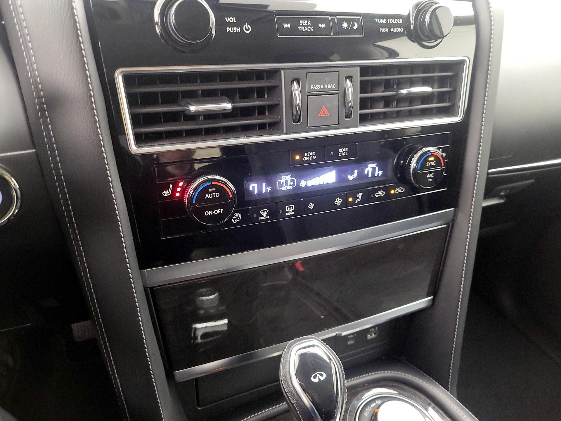 Thumbnail: 2023 INFINITI QX80 - 17