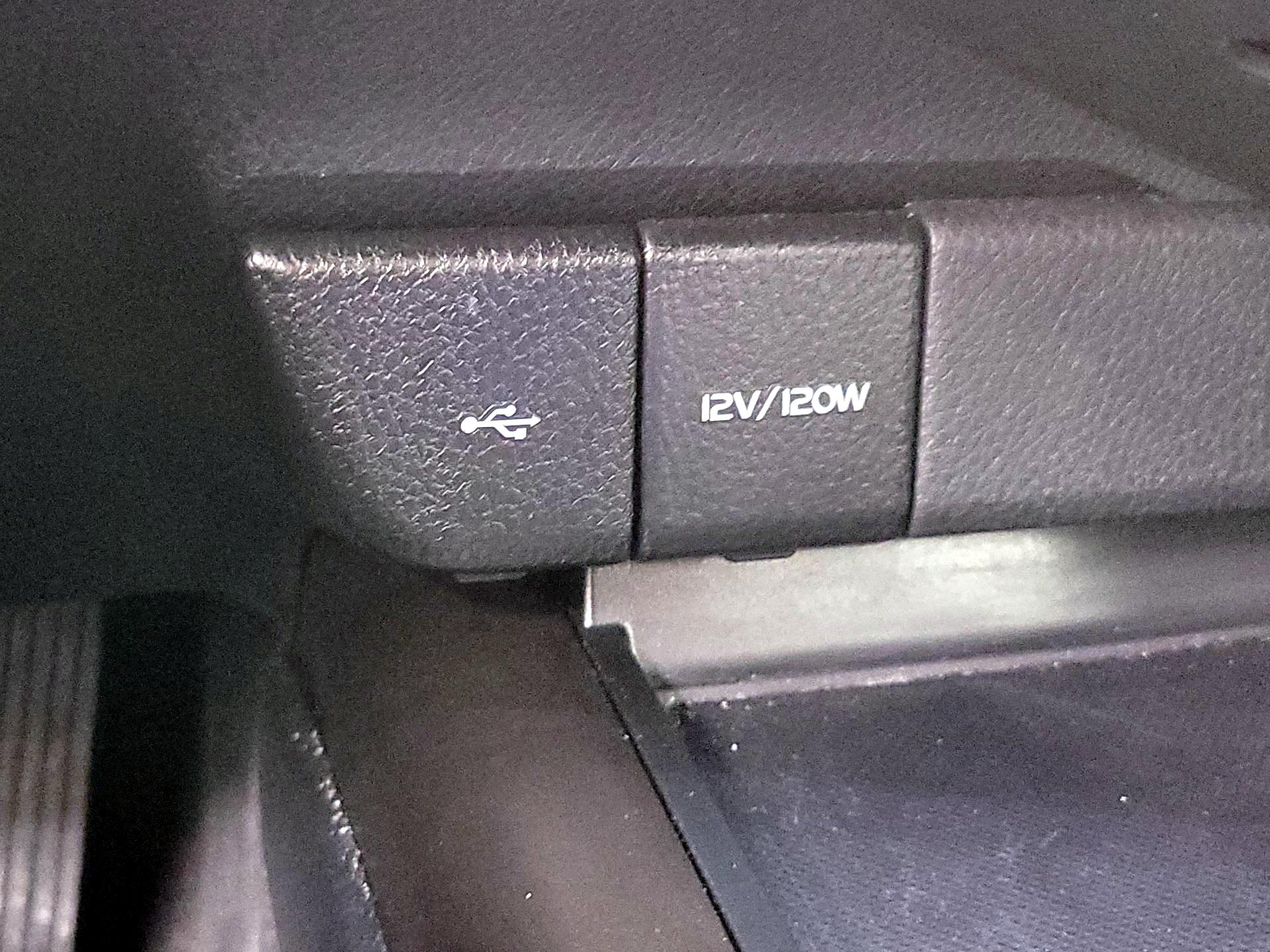 Thumbnail: 2024 Toyota Camry - 16