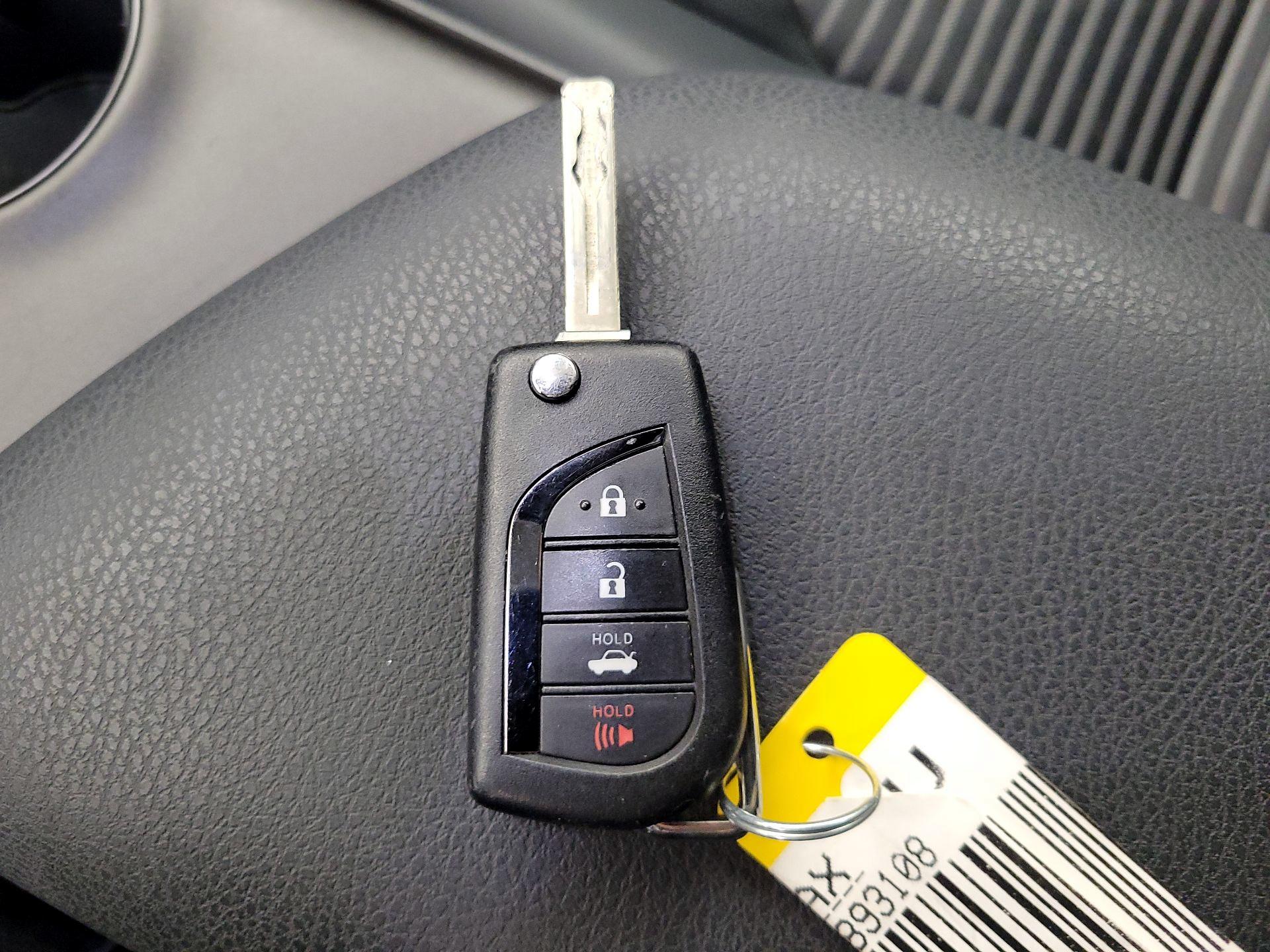 Thumbnail: 2024 Toyota Camry - 20