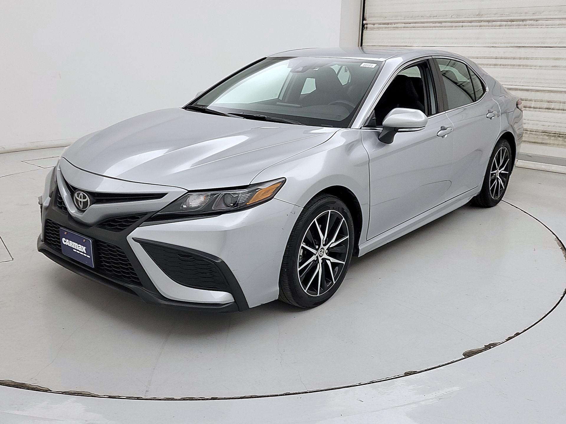 Thumbnail: 2024 Toyota Camry - 3