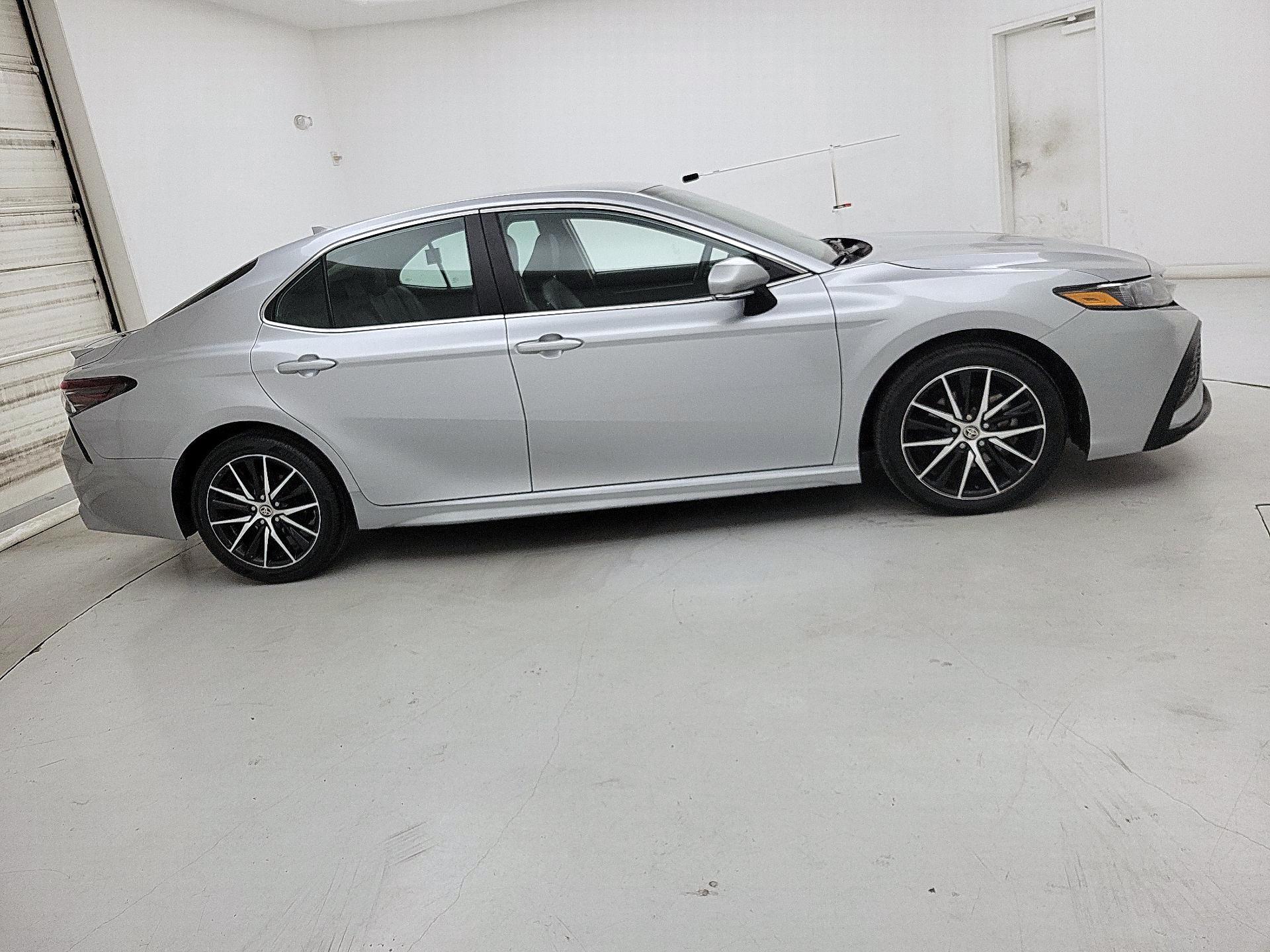 Thumbnail: 2024 Toyota Camry - 4