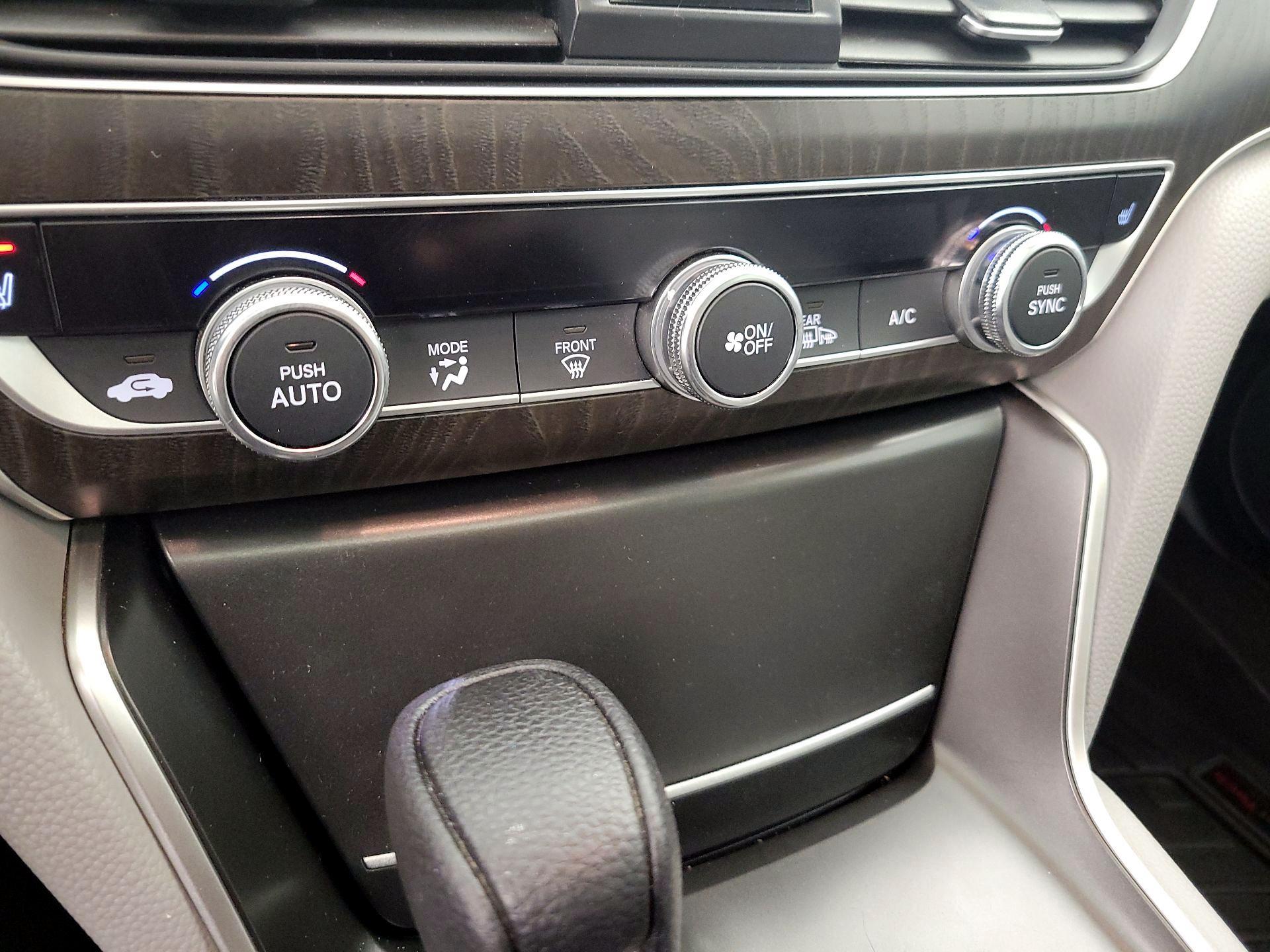 Thumbnail: 2020 Honda Accord - 16